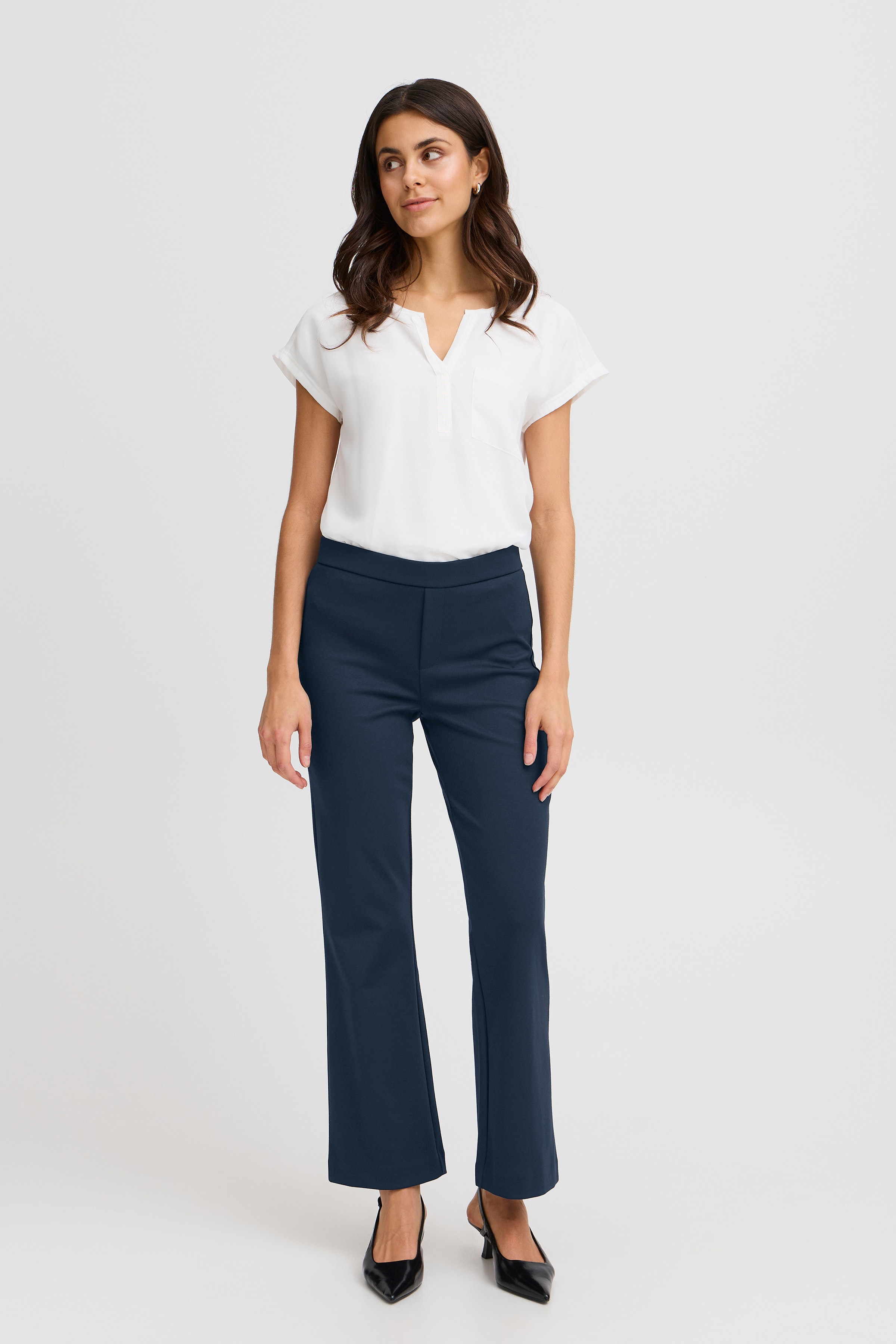 FRBLAZER Bukser LOOKBOOK FRONT 20611825-194010