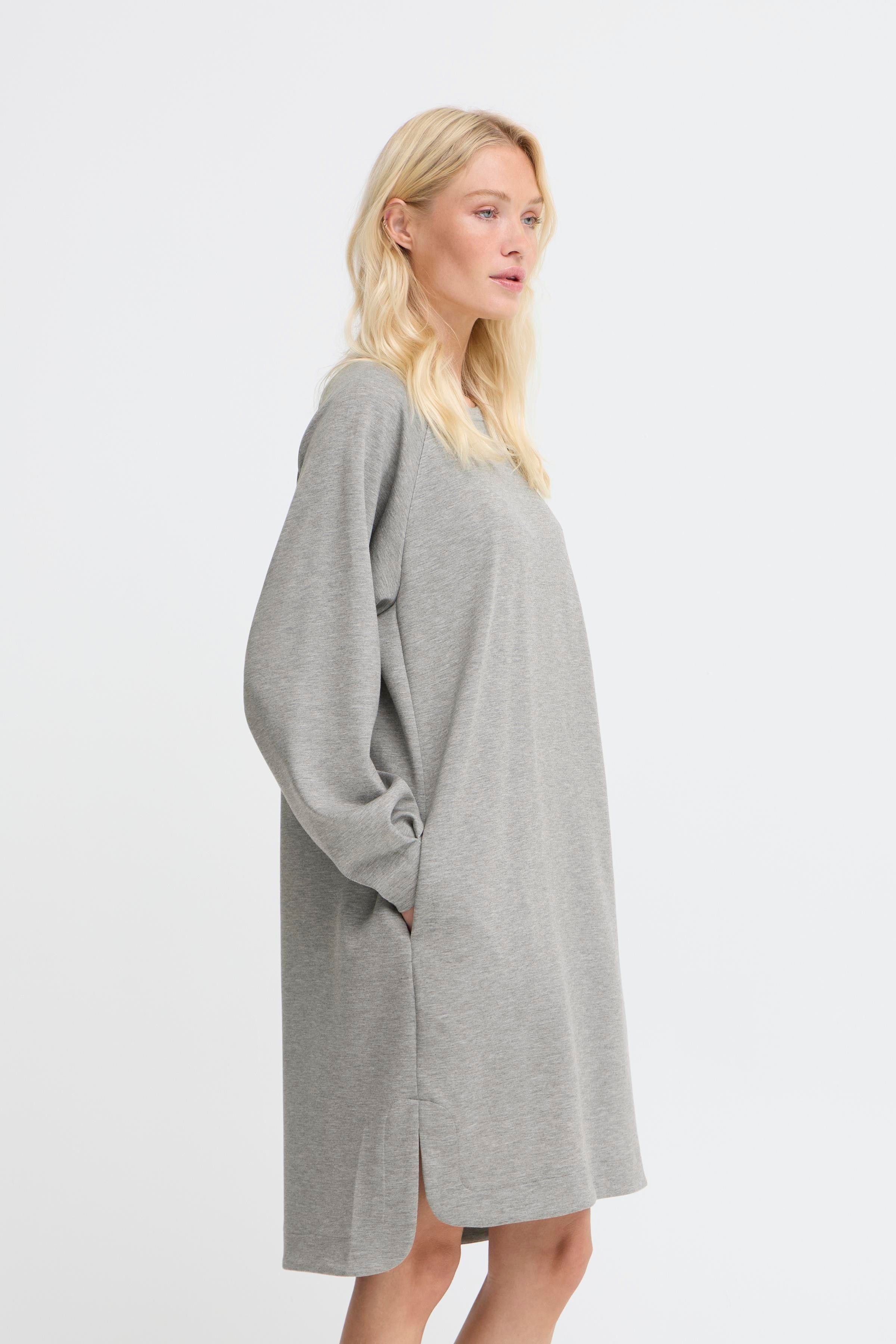 BYPUSTI Kleid LOOKBOOK FRONT 20818050-200455