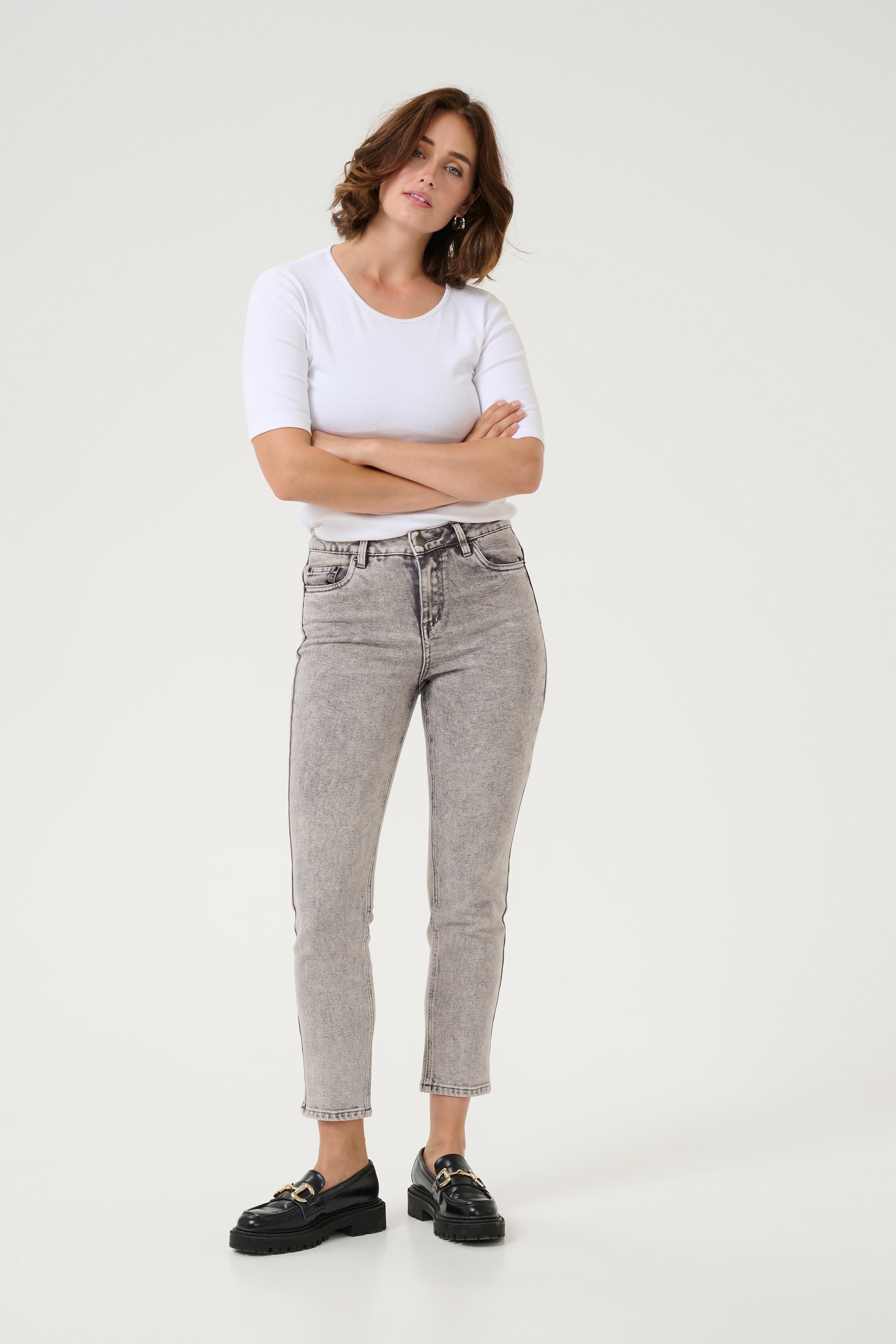 KAamelia Jeans LOOKBOOK FRONT 10509653-107107