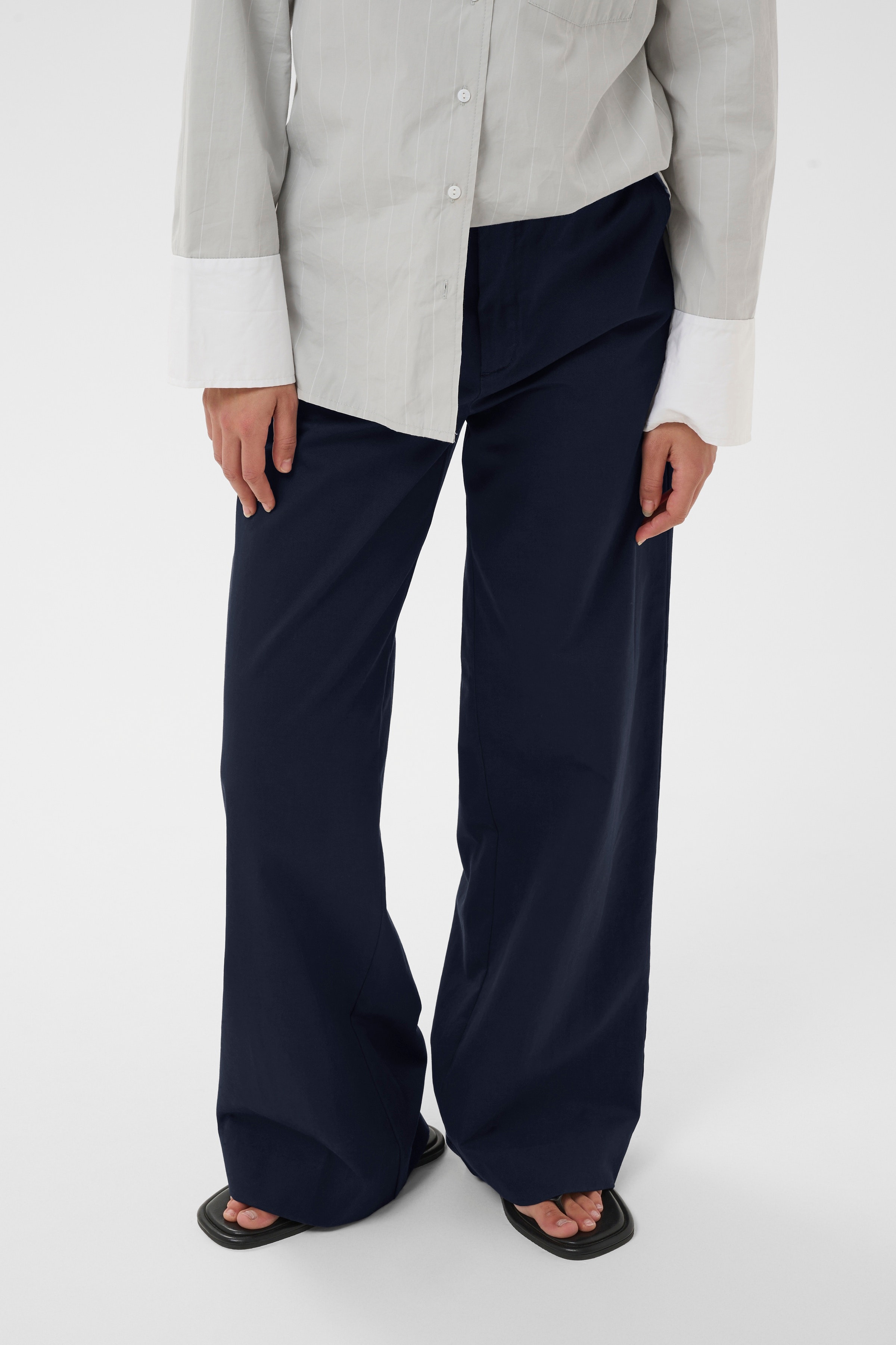 DIAZIW Wide Trousers LOOKBOOK FRONT 30112318-193831