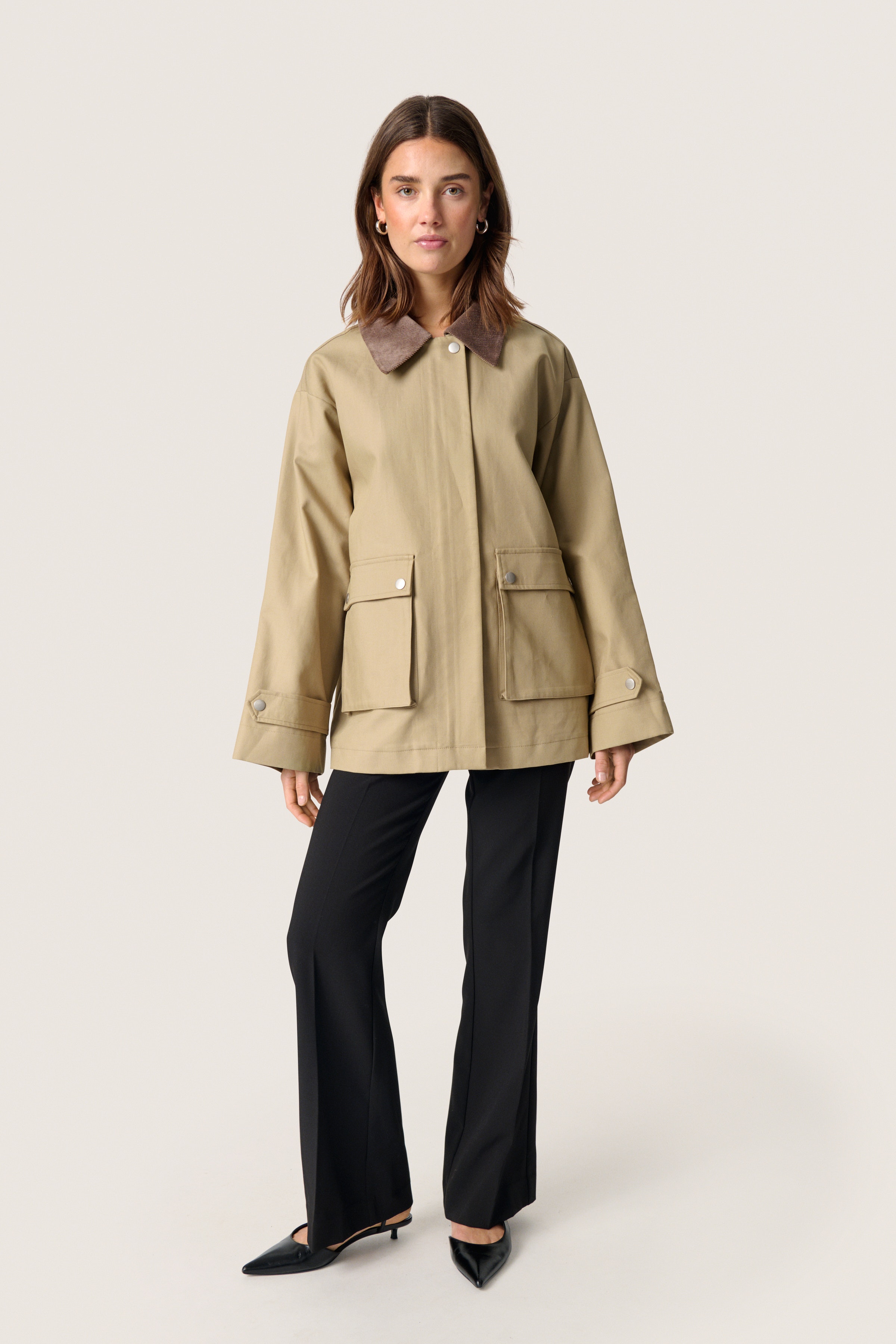 SLJennah Trenchcoat LOOKBOOK FRONT 30407854-171109