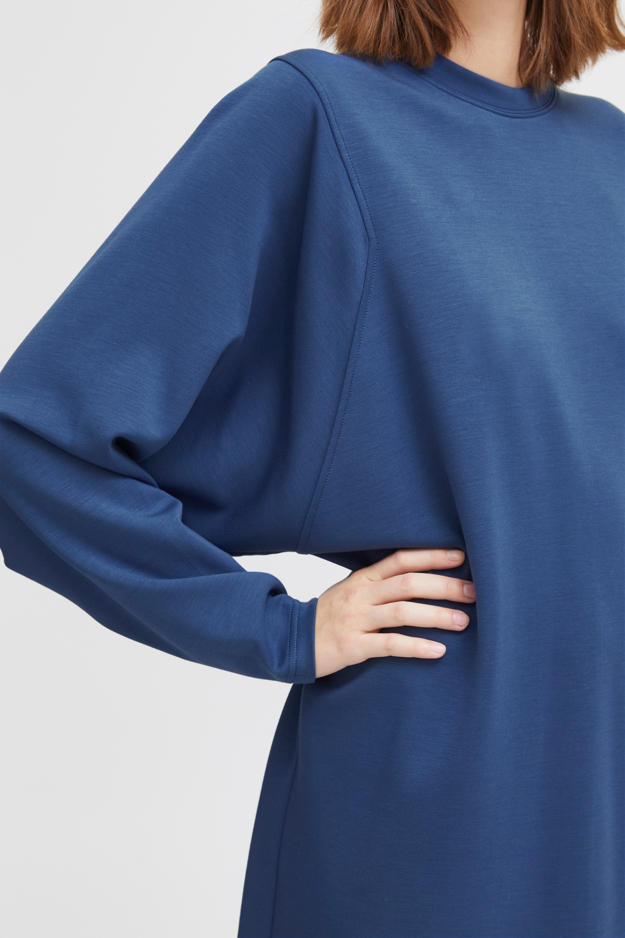 BYPUSTI Kjole LOOKBOOK DETAIL 20814421-194030