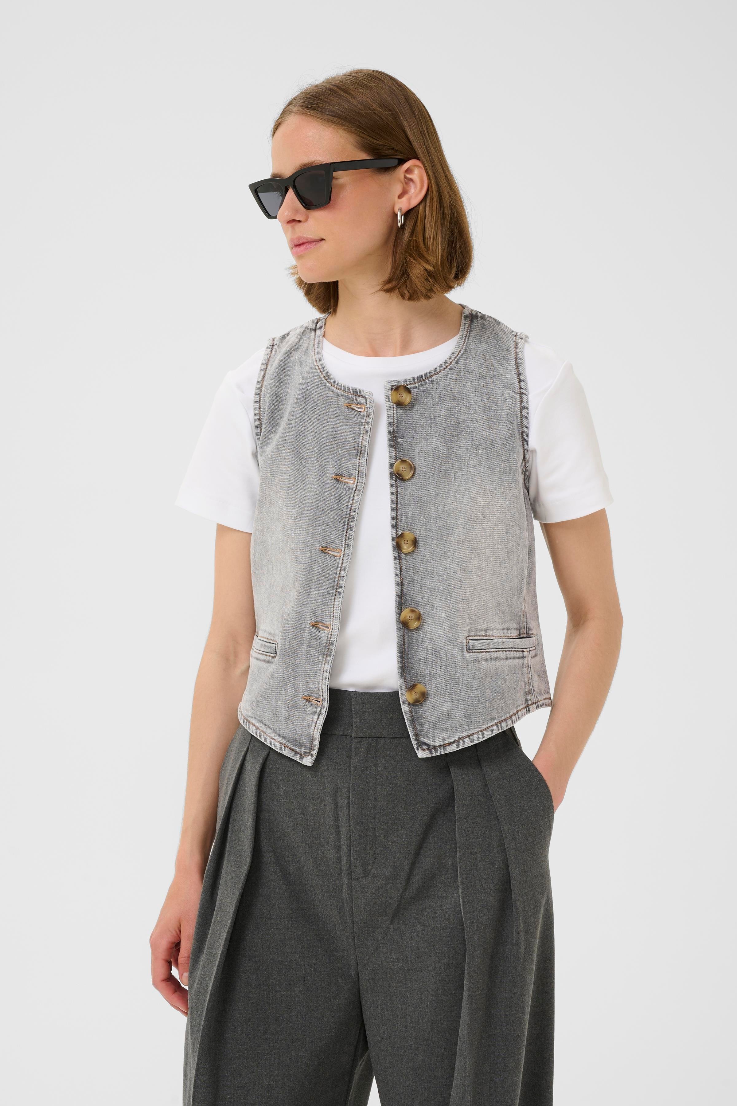 NanasIW Waistcoat LOOKBOOK FRONT 30111073-304093