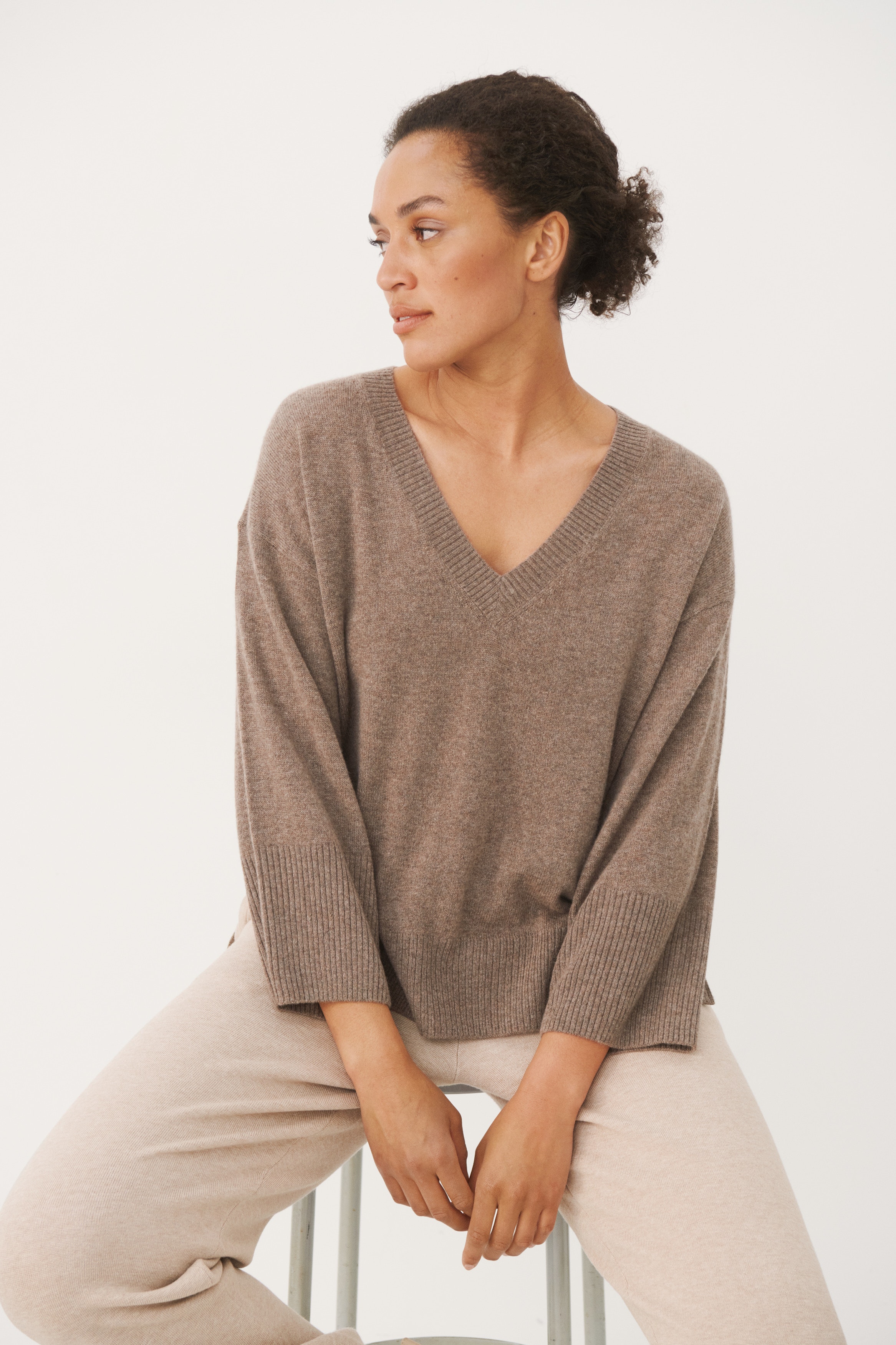 HellinPW Cashmere sweater LOOKBOOK FRONT 30305876-1811121