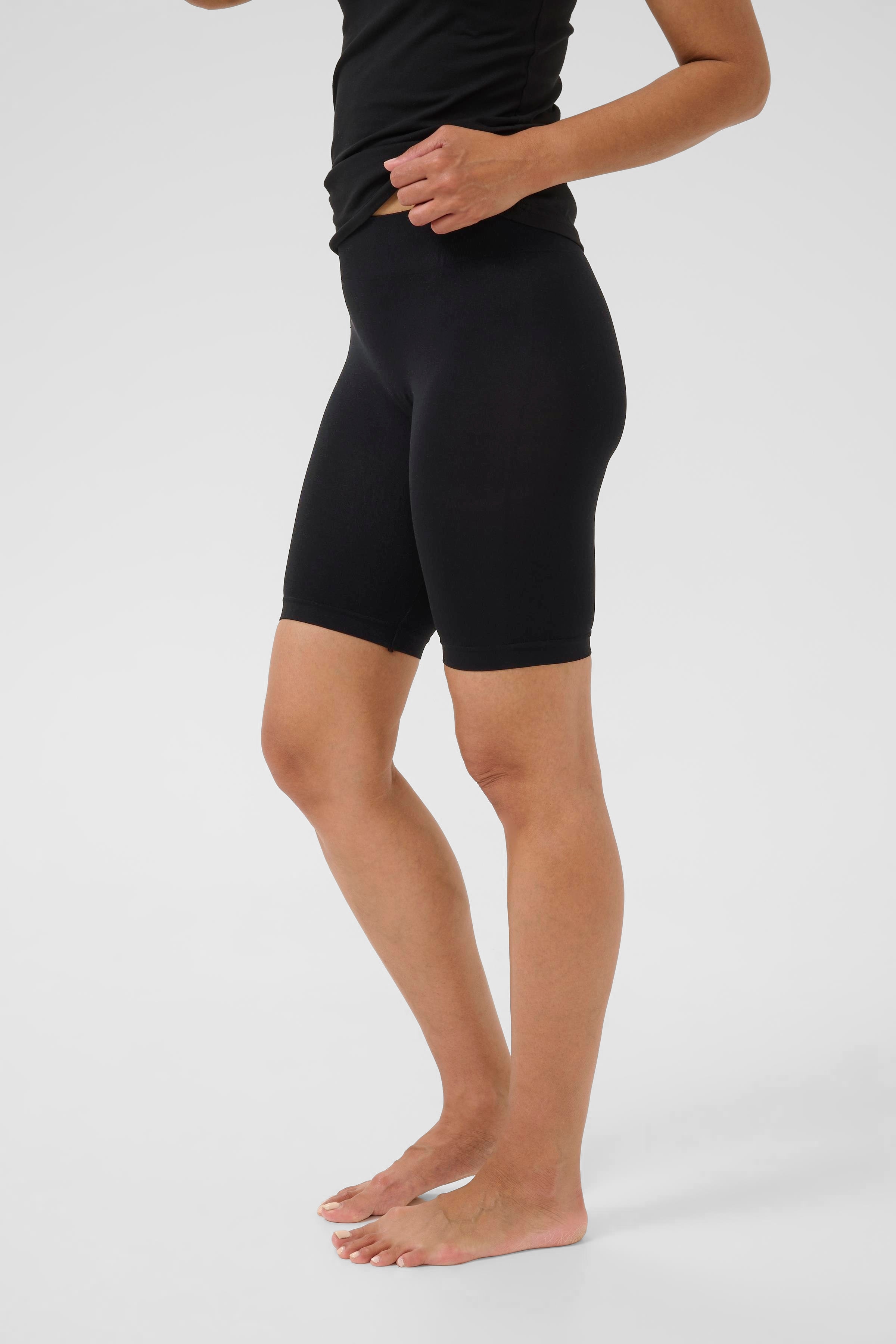 Seamless shorts LOOKBOOK FRONT 40103465-400010