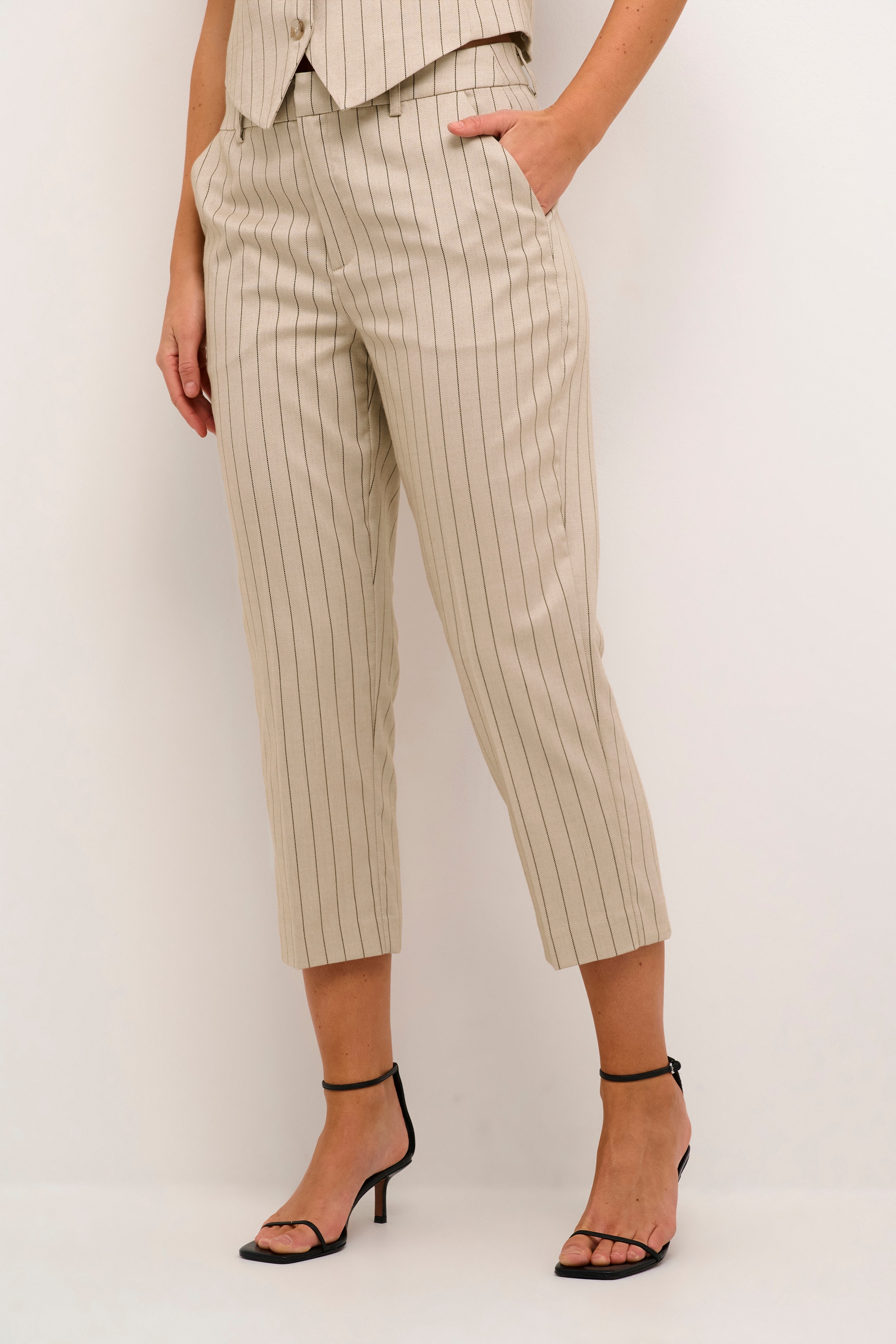 KAagathe Broek LOOKBOOK FRONT 10508754-105962