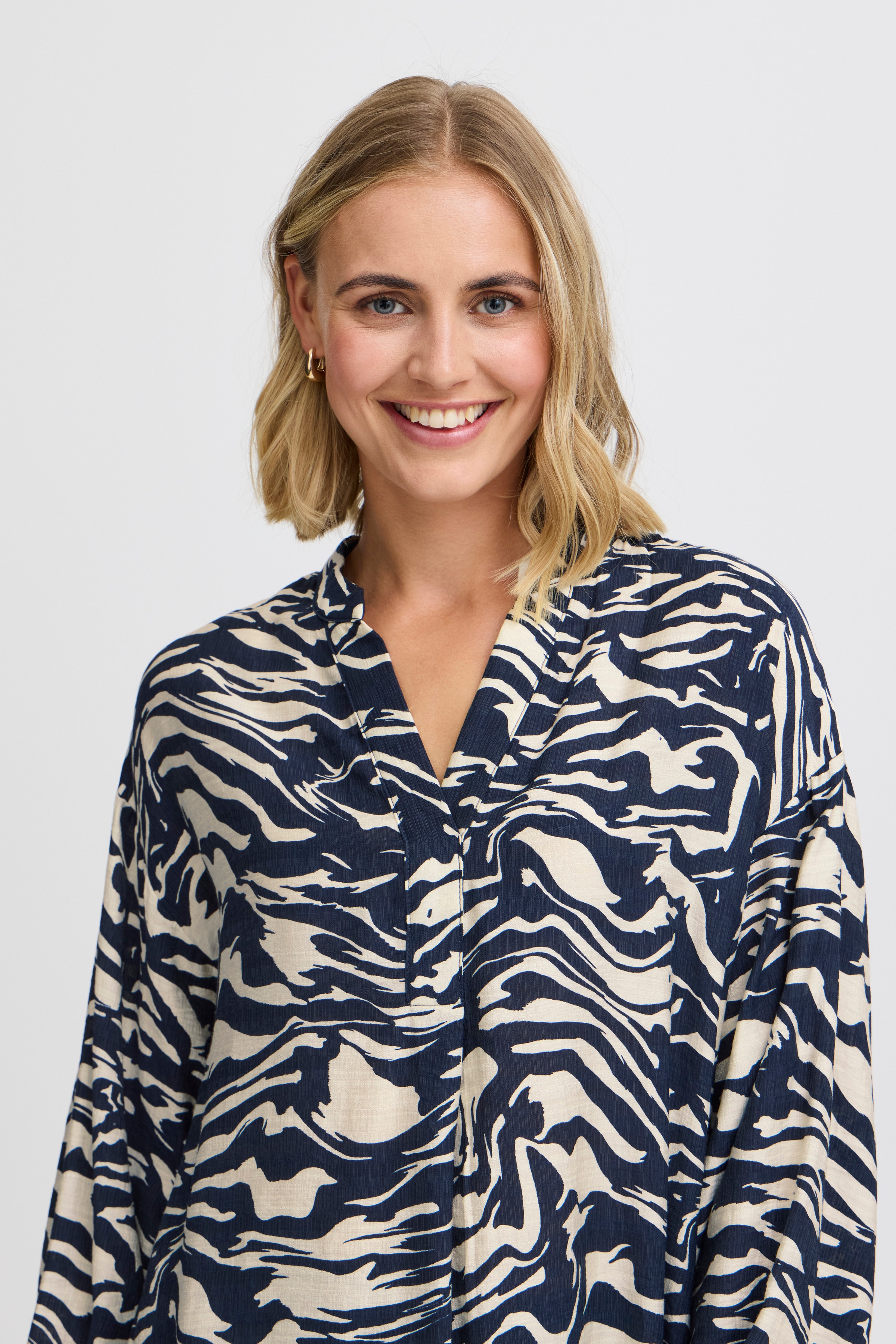 FRARIANA Tunika LOOKBOOK DETAIL 20614632-203623