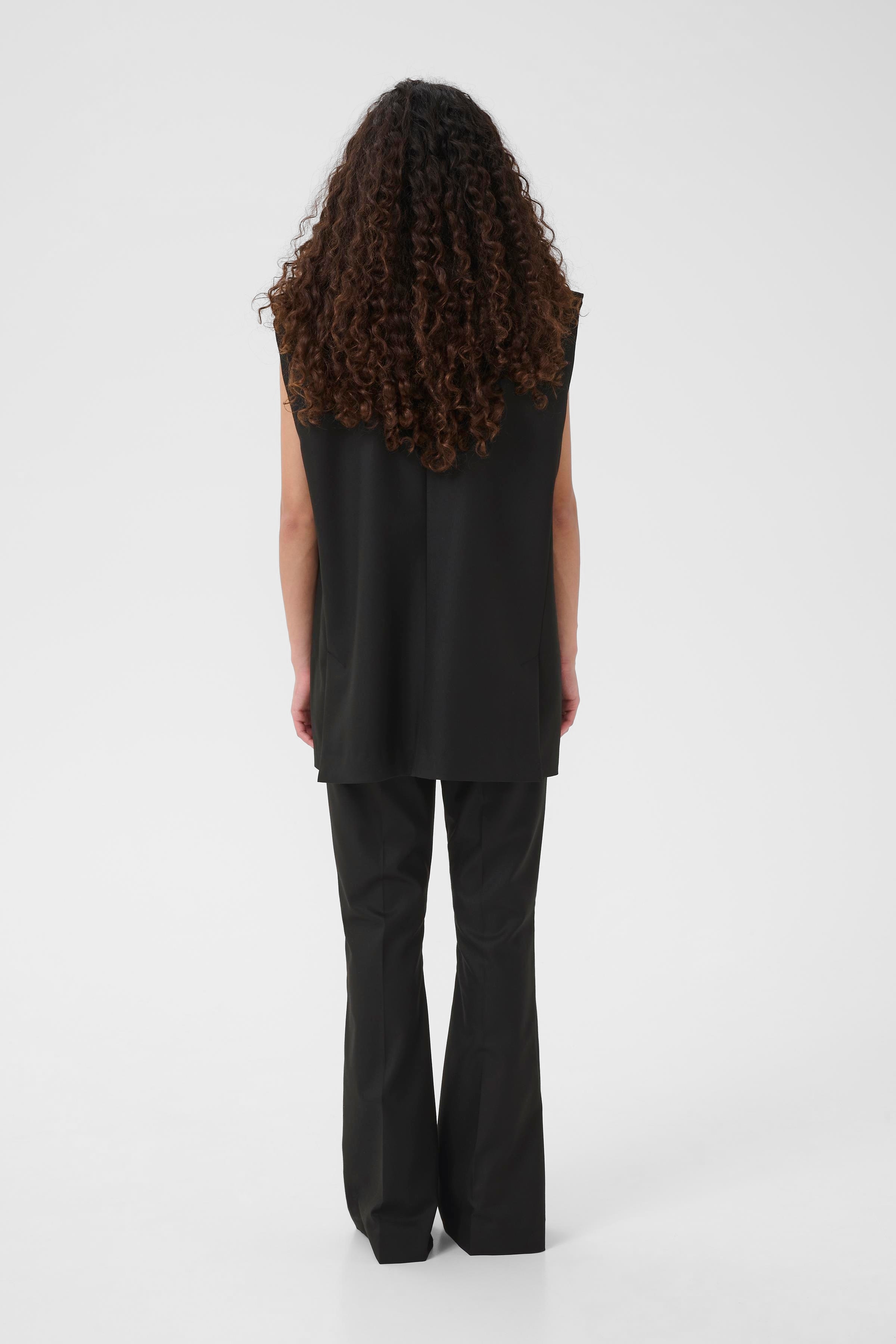 GZpaula Waistcoat LOOKBOOK BACK 10910913-100017