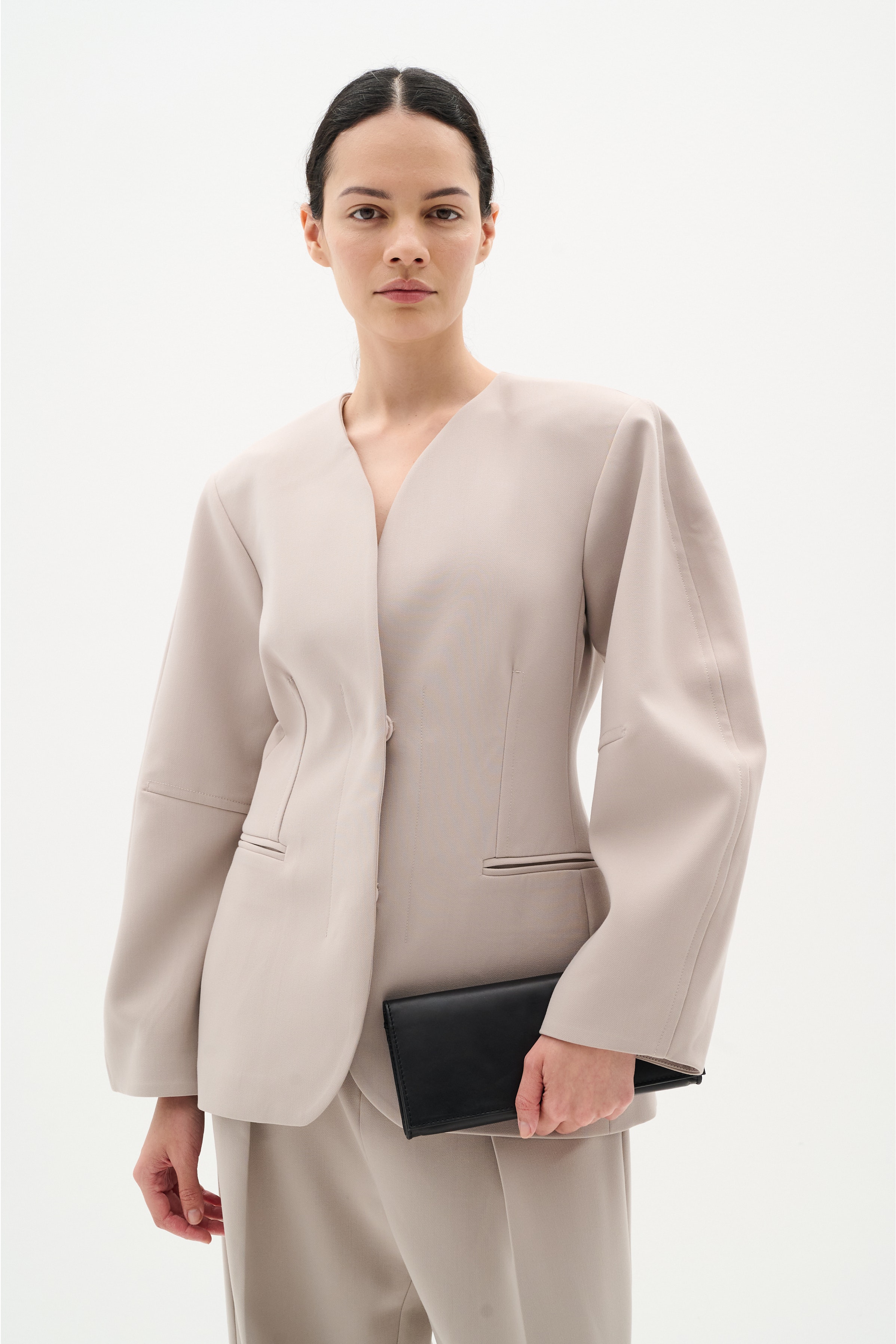 WilcoxIW Blazer LOOKBOOK FRONT 30110188-161406