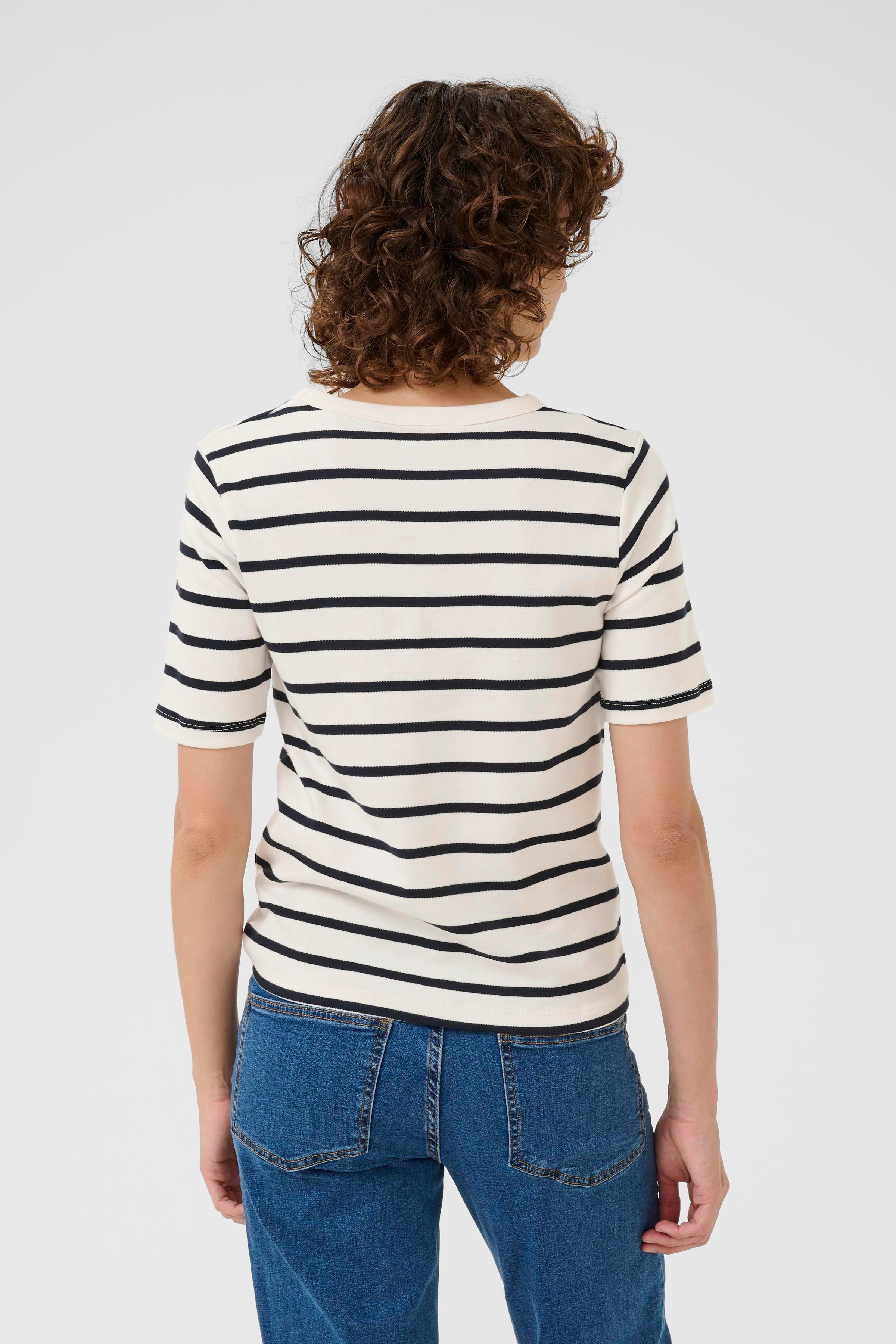 RatanaPW T-shirt LOOKBOOK BACK 30309870-303998