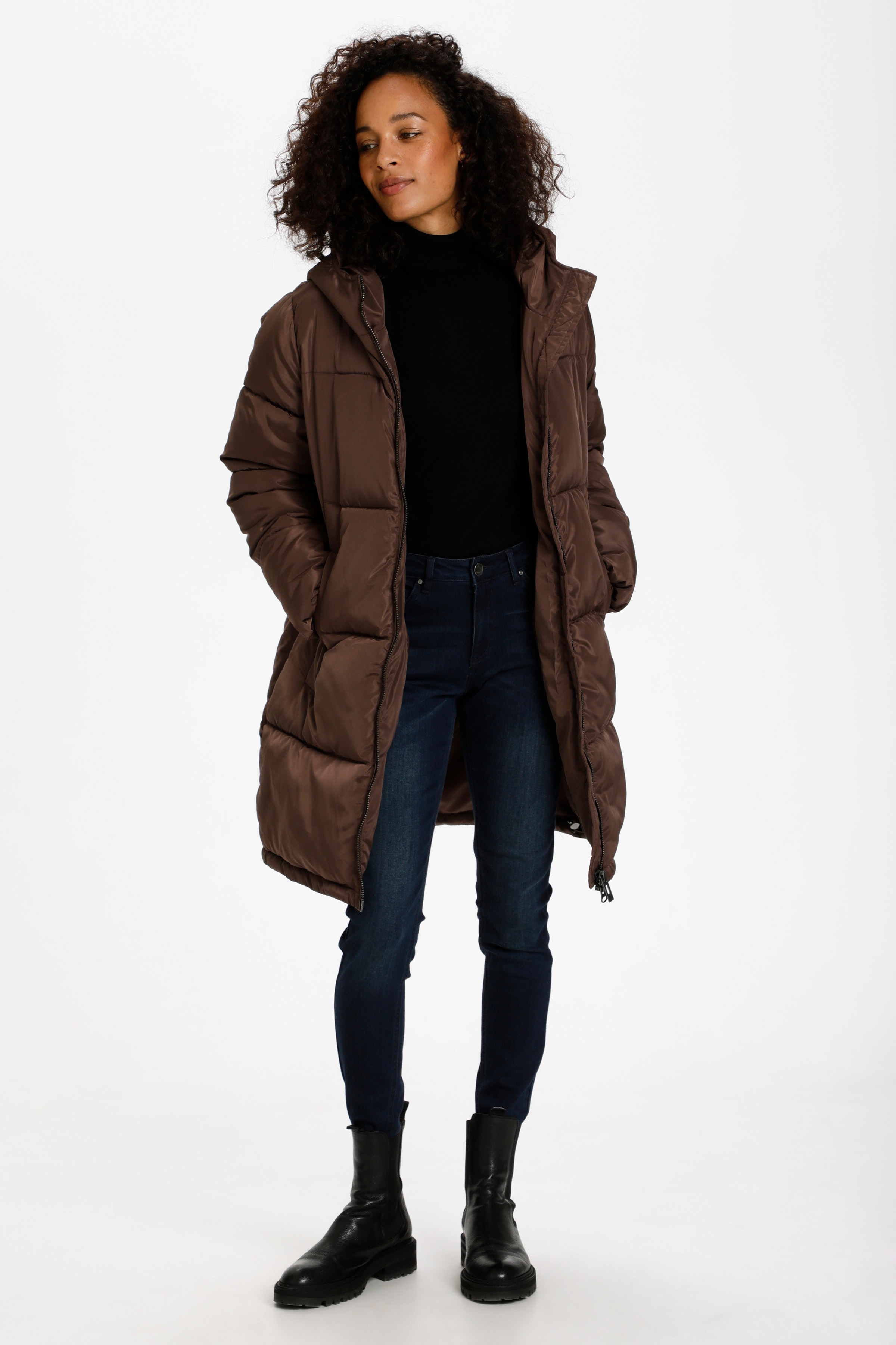 KAcacia Frakke LOOKBOOK FRONT 10504087-191213