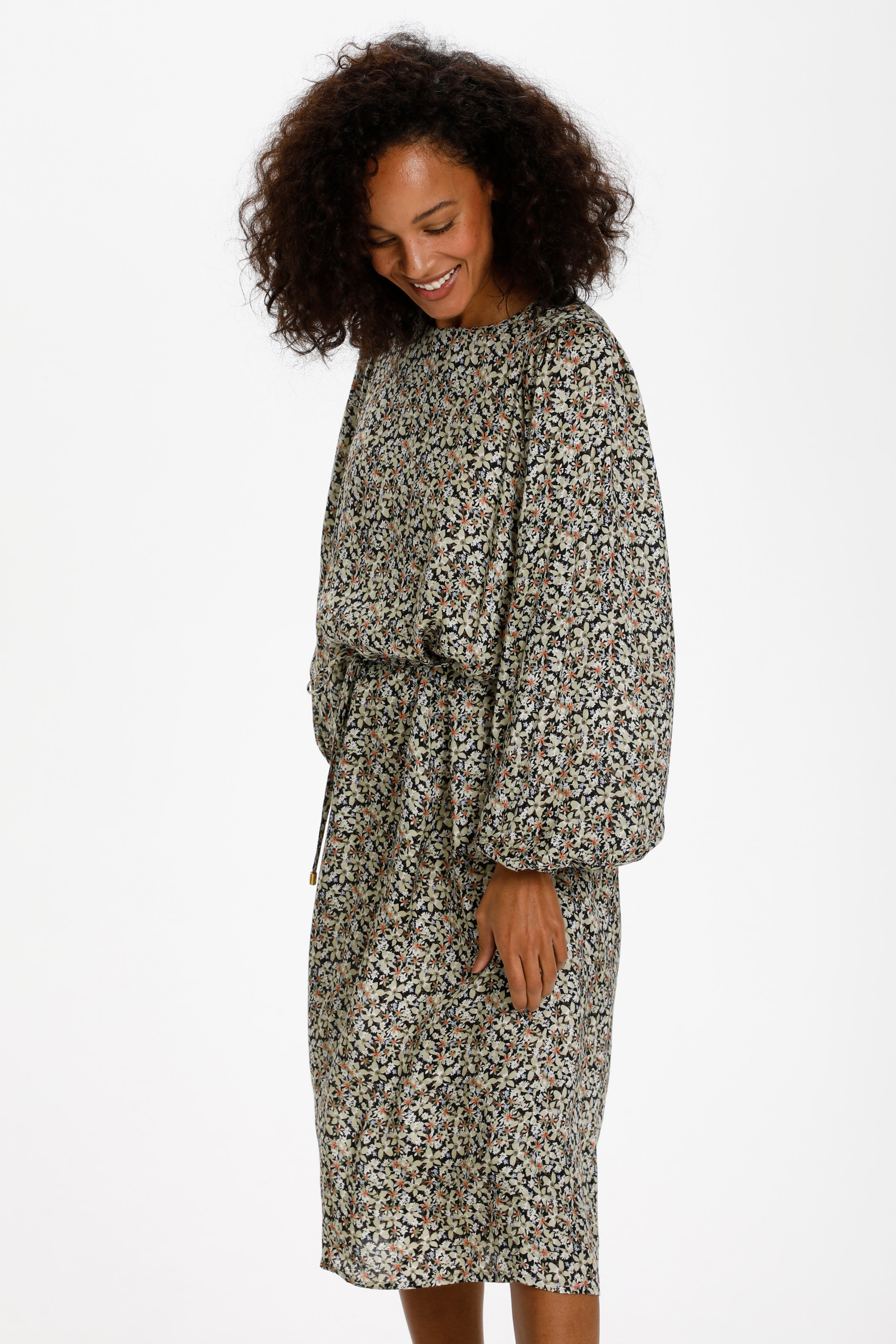 KAeita Kjole LOOKBOOK FRONT 10505551-101425
