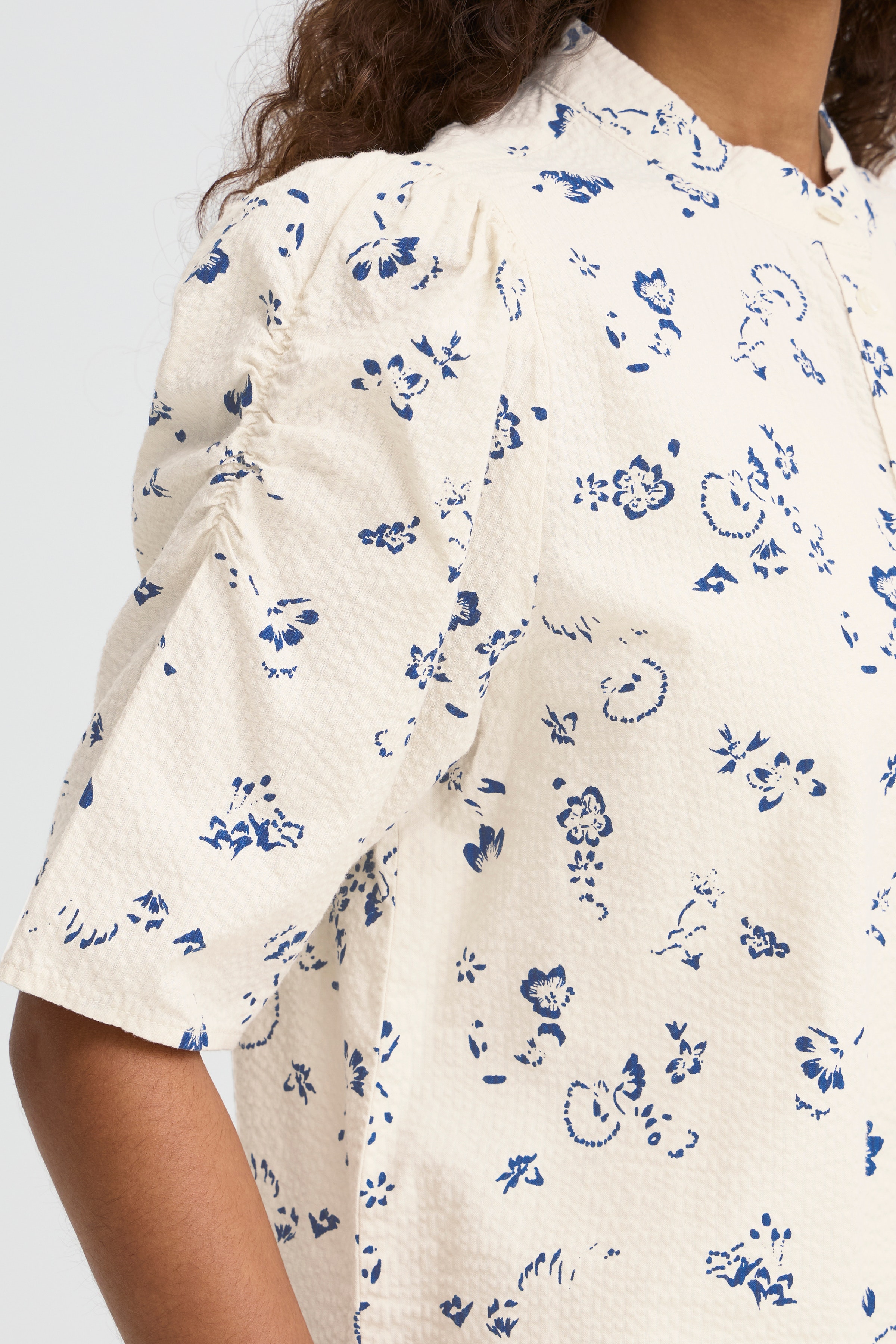 IHQWINA Skjorte LOOKBOOK DETAIL 20125169-900004167