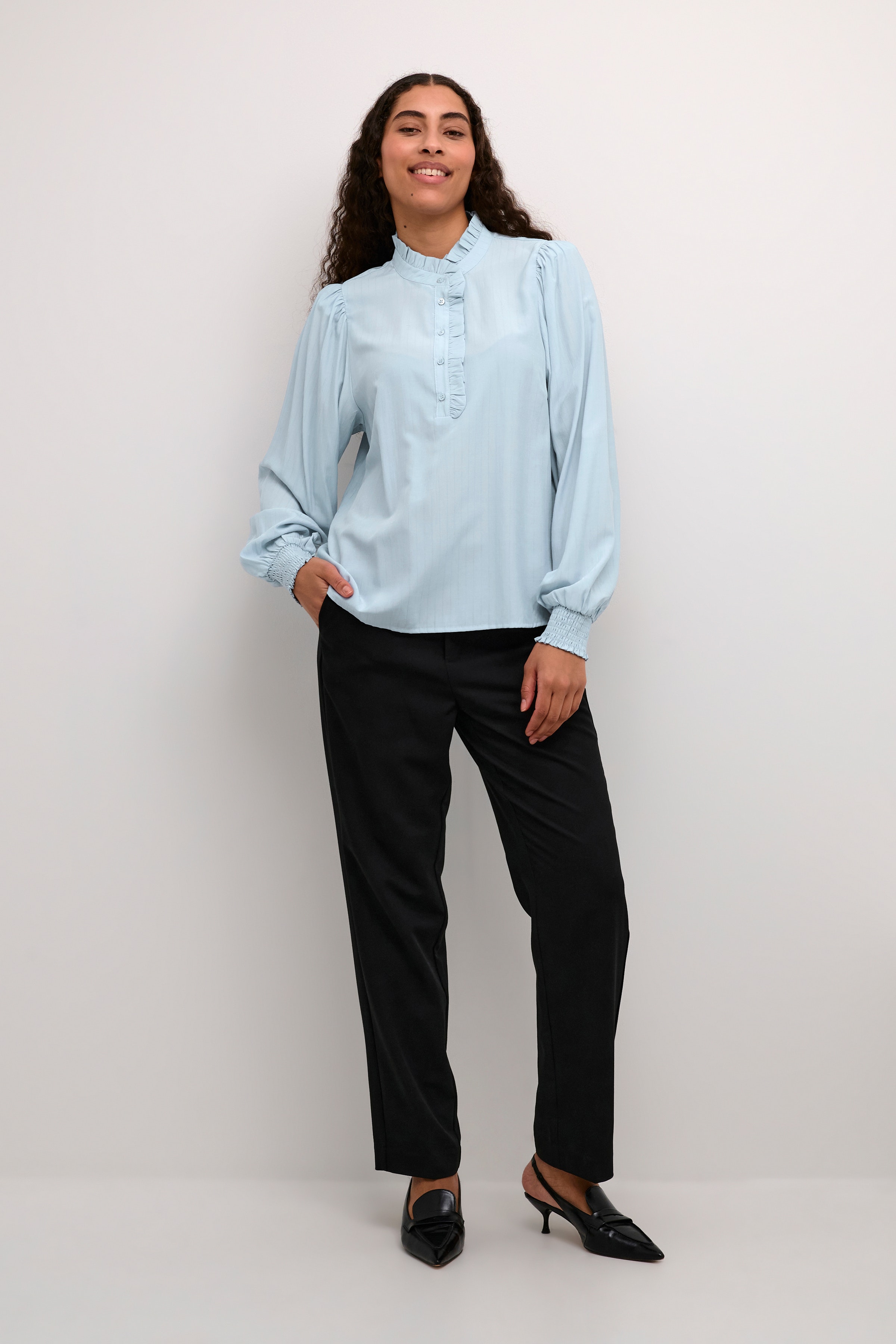 KAdorit Blouse LOOKBOOK FRONT 10509100-144210