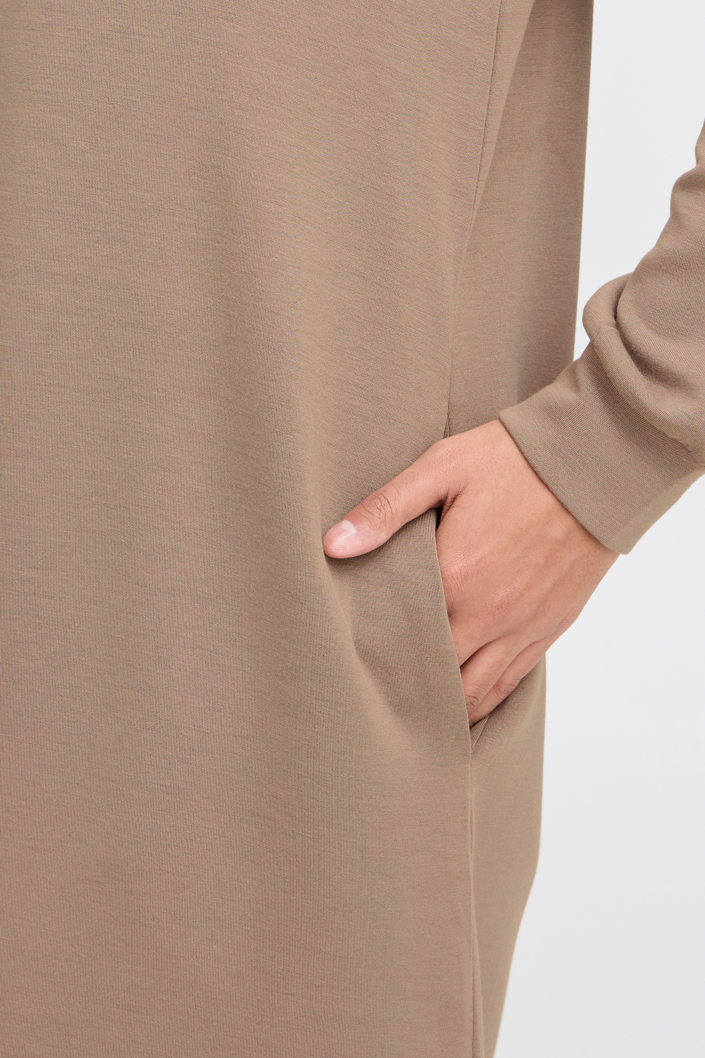 FRAURORA Sweatshirt kjole LOOKBOOK DETAIL 20615560-181110