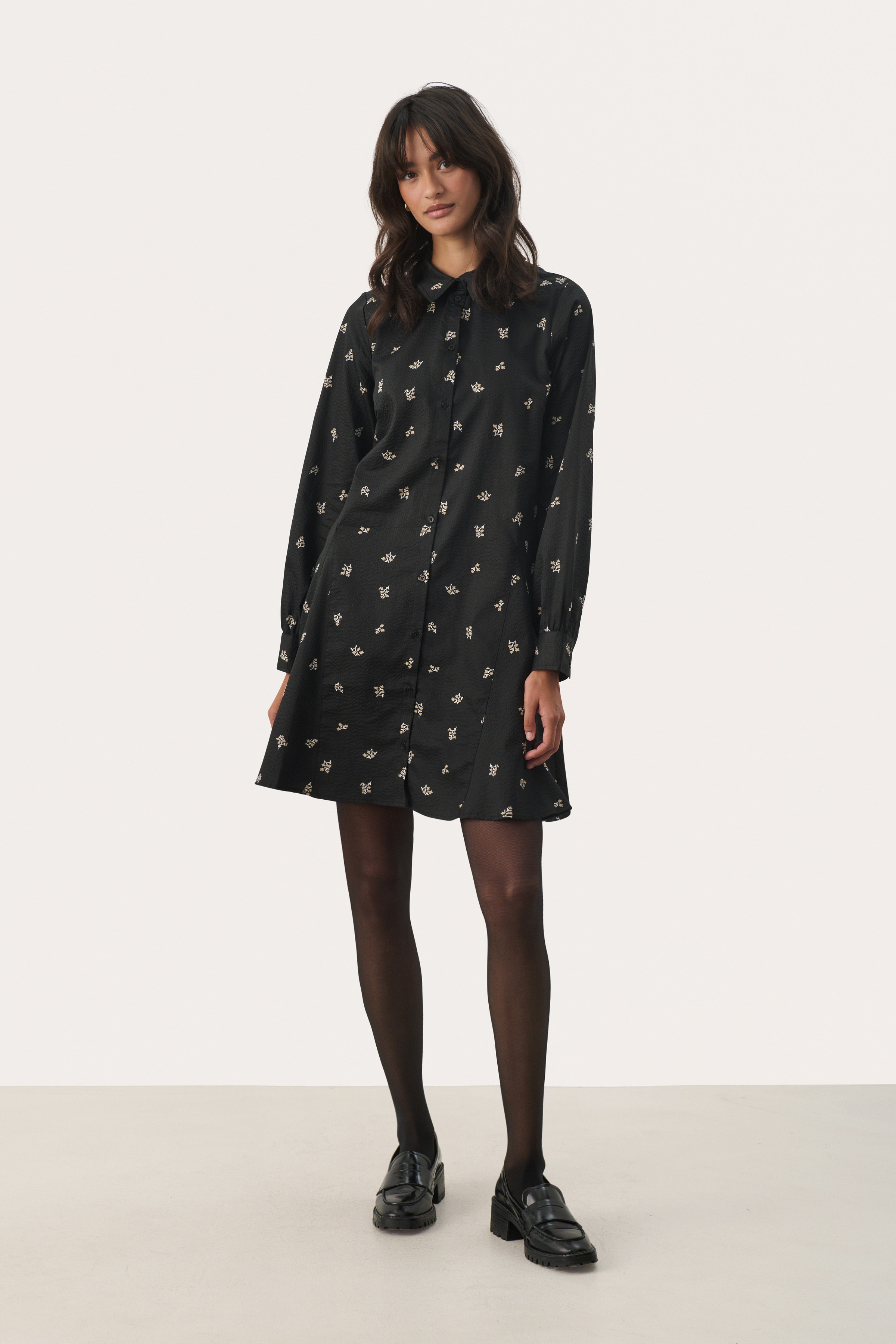 EsilyaPW Klänning LOOKBOOK FRONT 30309555-303687