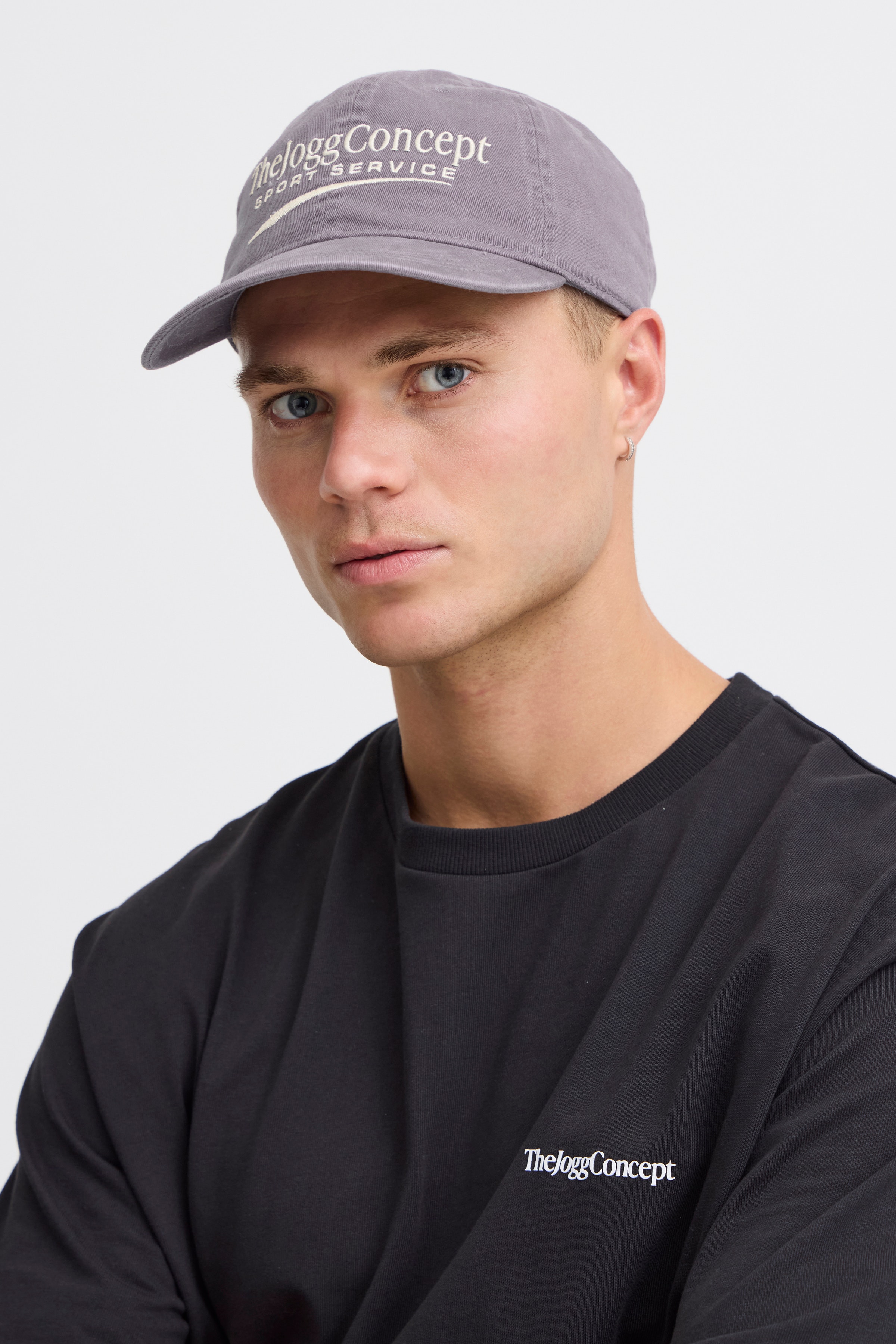 JCMWILLY Cap LOOKBOOK FRONT 22800696-194104