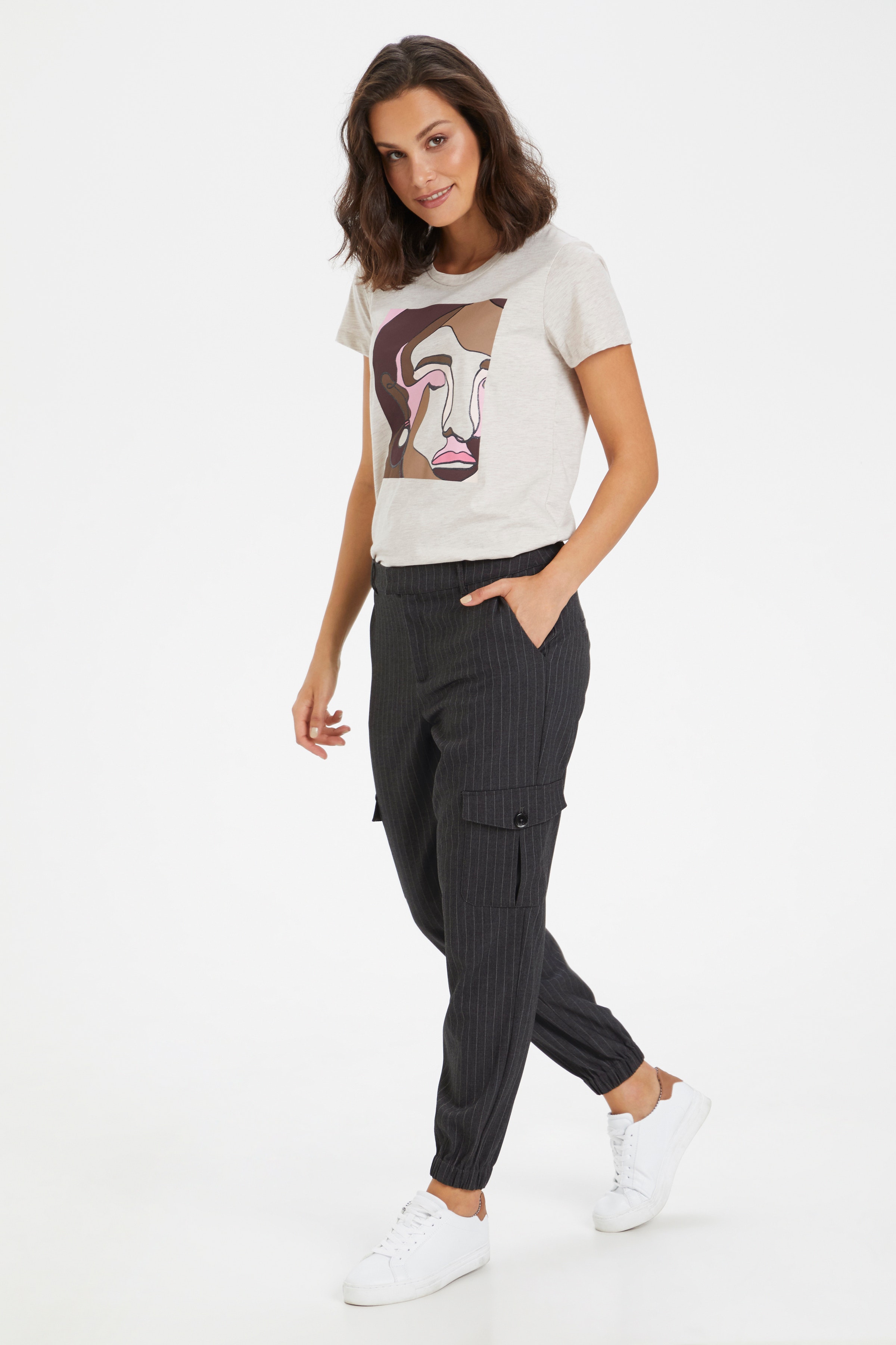 Pants Suiting LOOKBOOK FRONT 10504725-100442