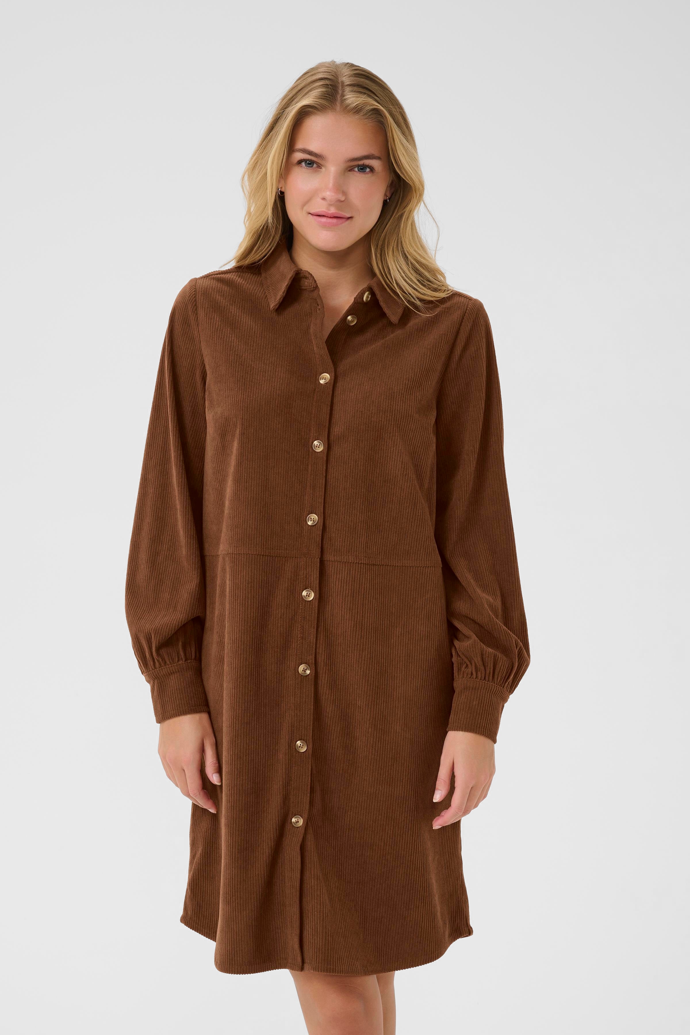 CRKanna Dress LOOKBOOK FRONT 10614214-191227
