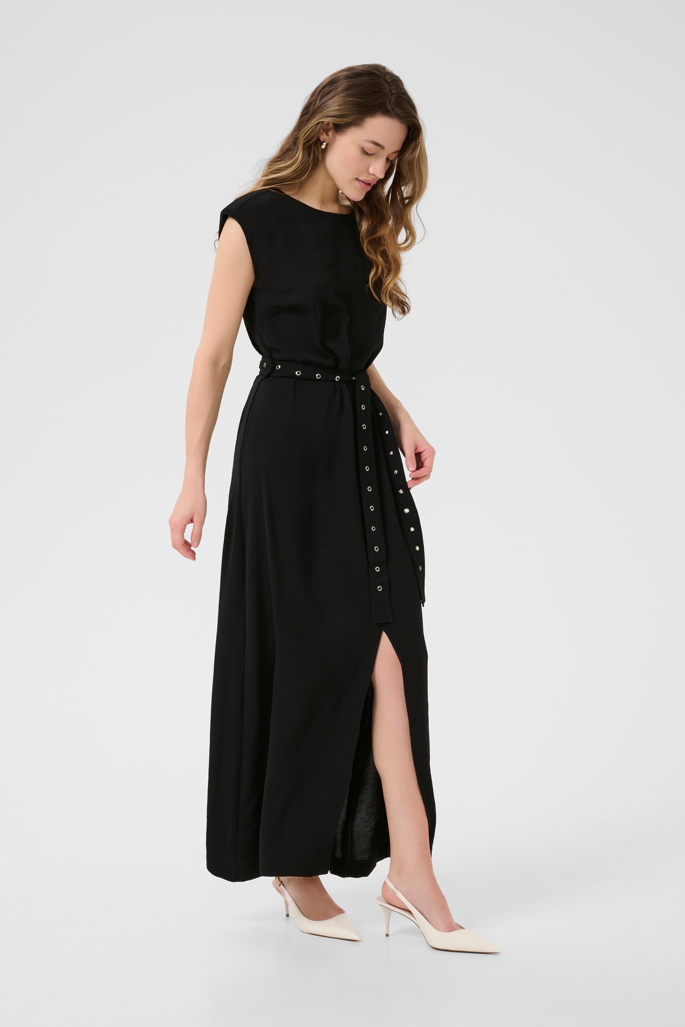 KAtessa Klänning LOOKBOOK FRONT 10510067-100121