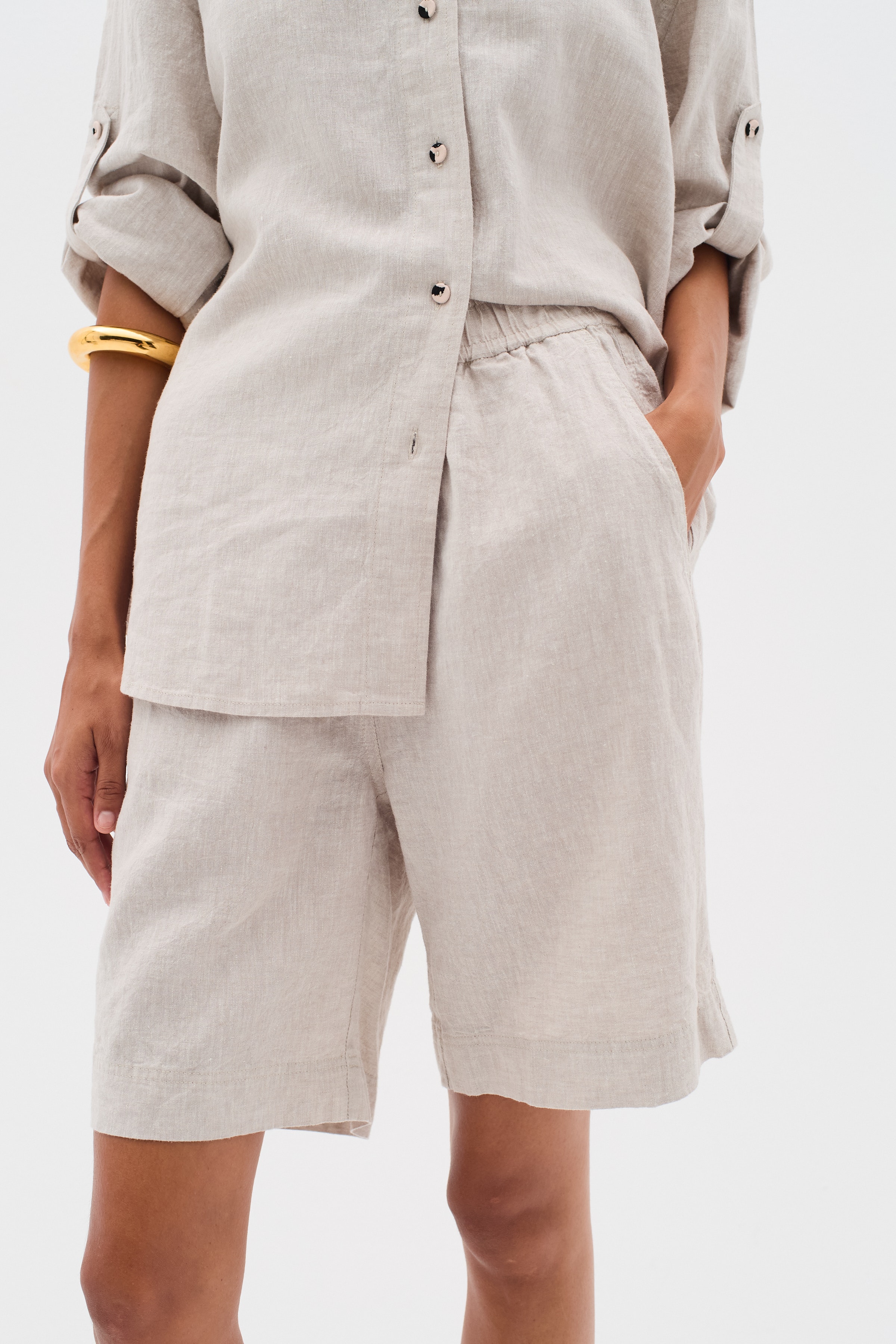 RimoneIW Hør Shorts LOOKBOOK FRONT 30110363-1304031