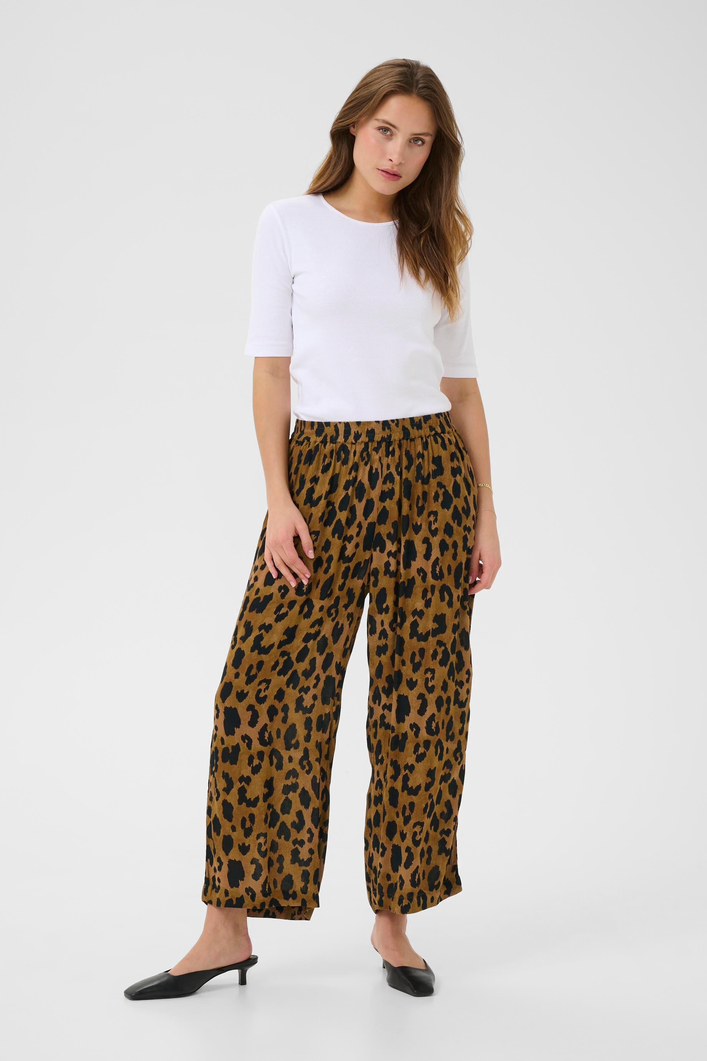 KAmille Broek LOOKBOOK FRONT 10510334-107946