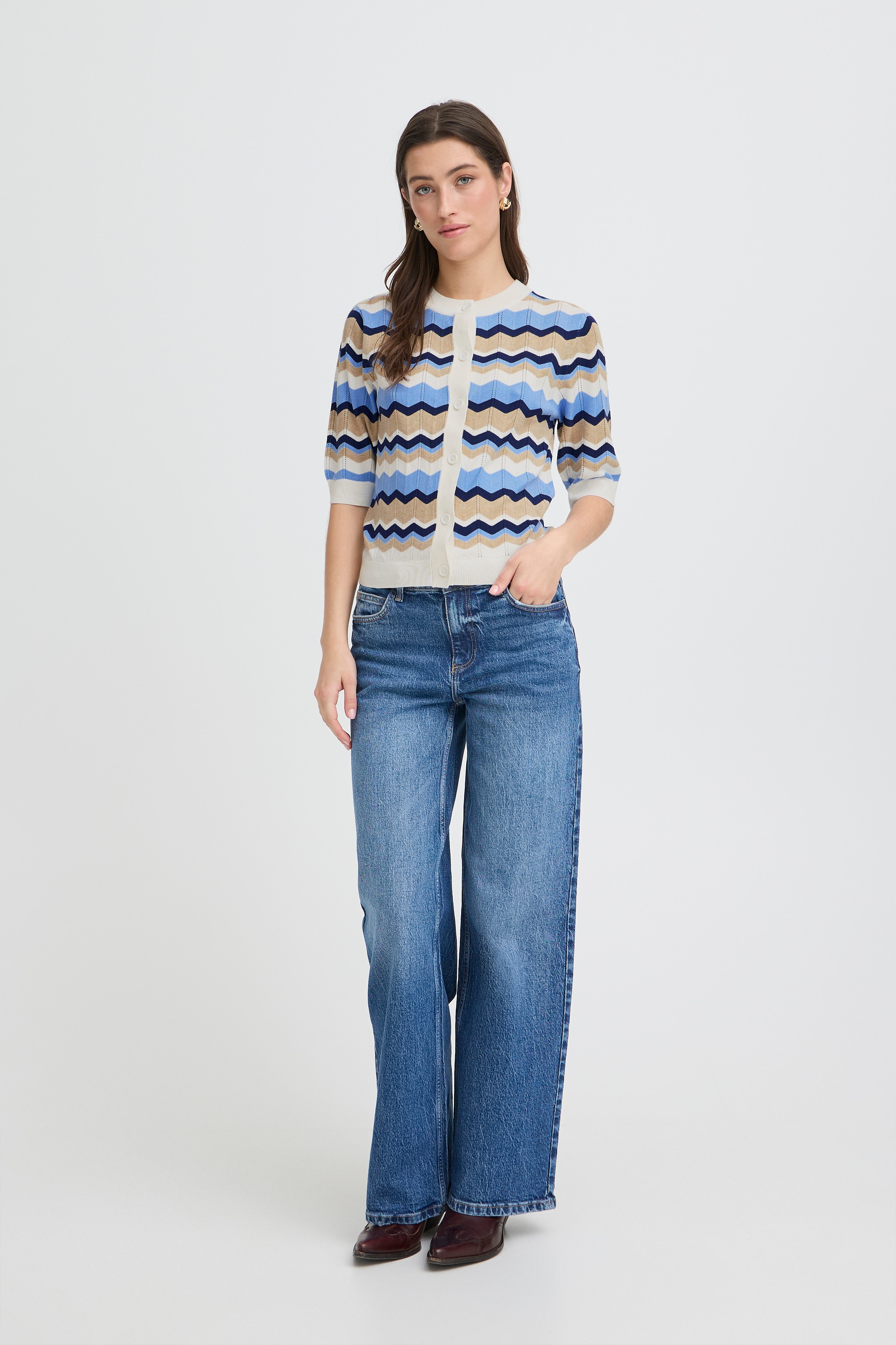 BYMMORLA Cardigan LOOKBOOK FRONT 20818501-900004280