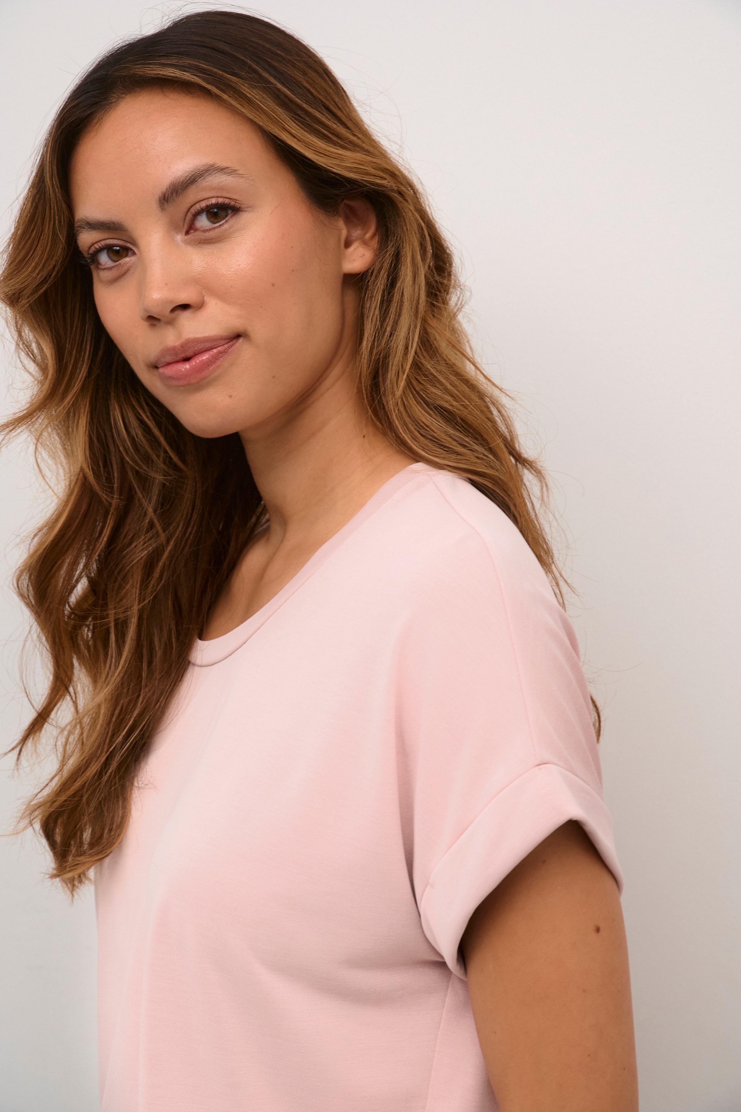 Kajsa T-shirt LOOKBOOK DETAIL 50103468-151607