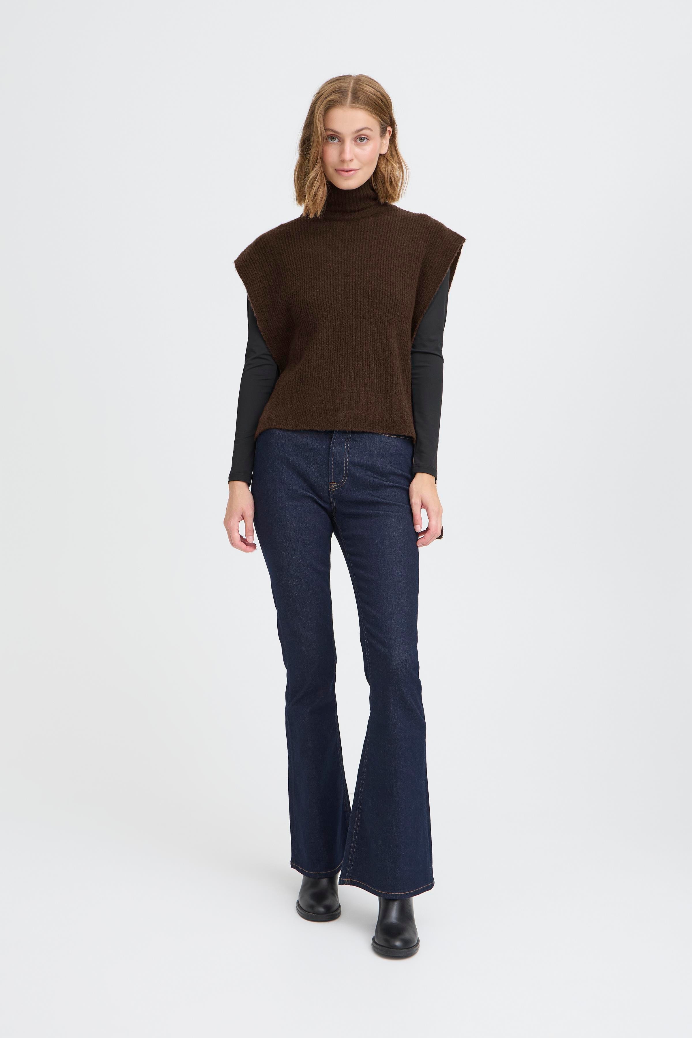 IAMAISE Poncho LOOKBOOK FRONT 20124790-1909151
