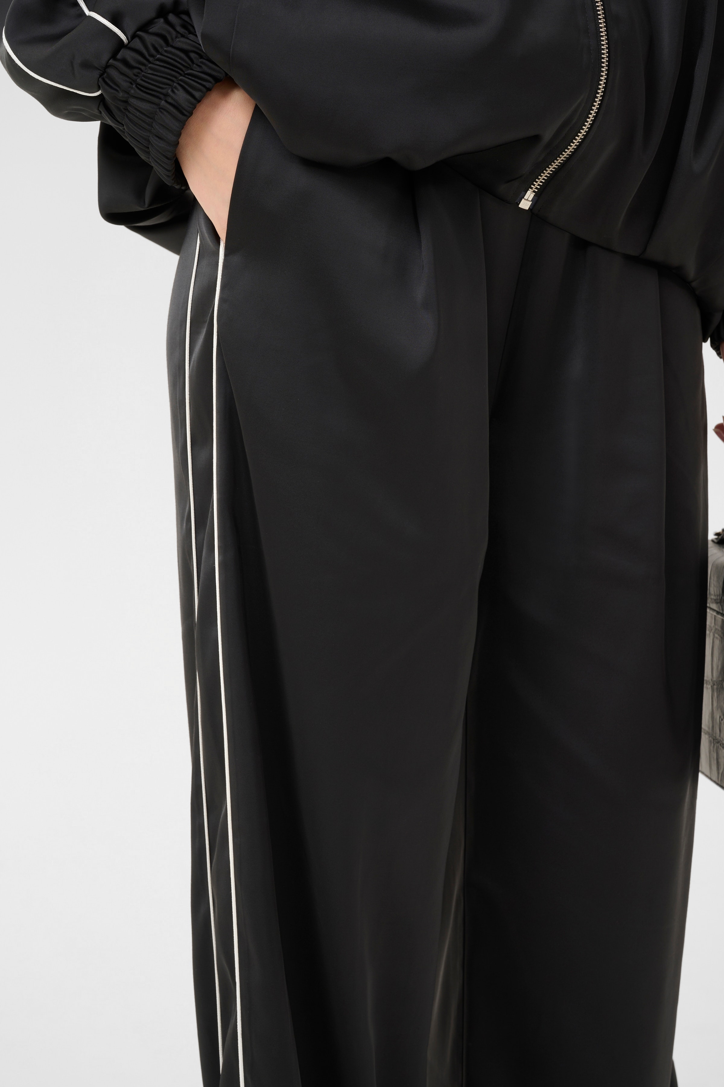 GZbicca Byxor LOOKBOOK DETAIL 10910646-100017