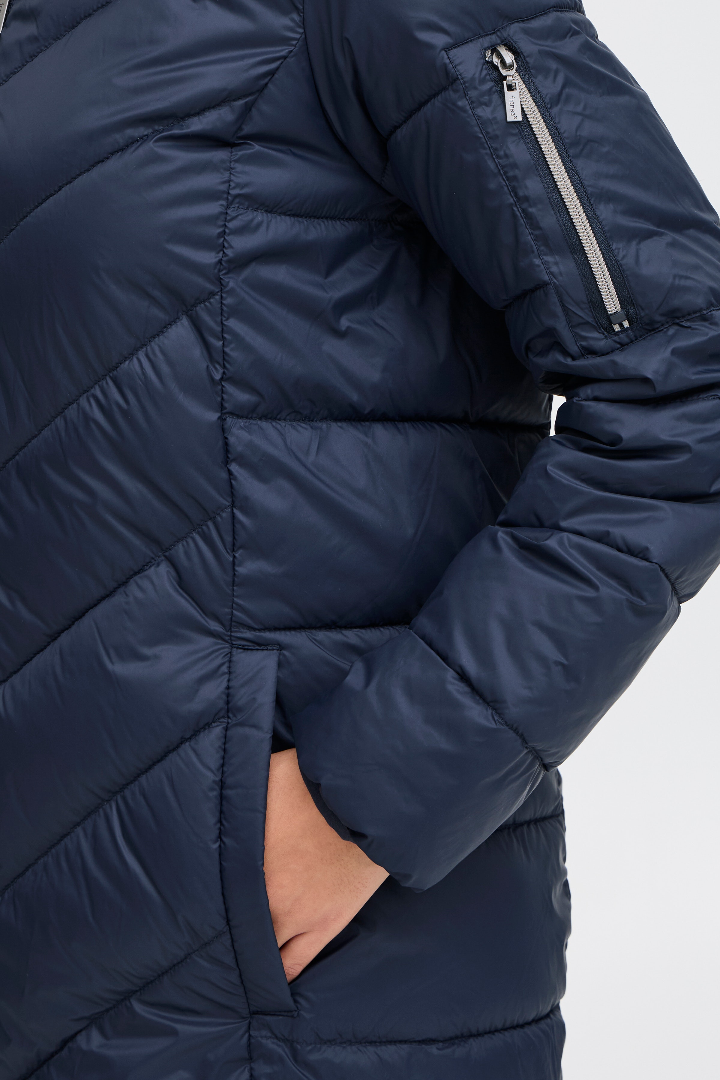  FRBAPADDING Jacke LOOKBOOK DETAIL 20615217-193923