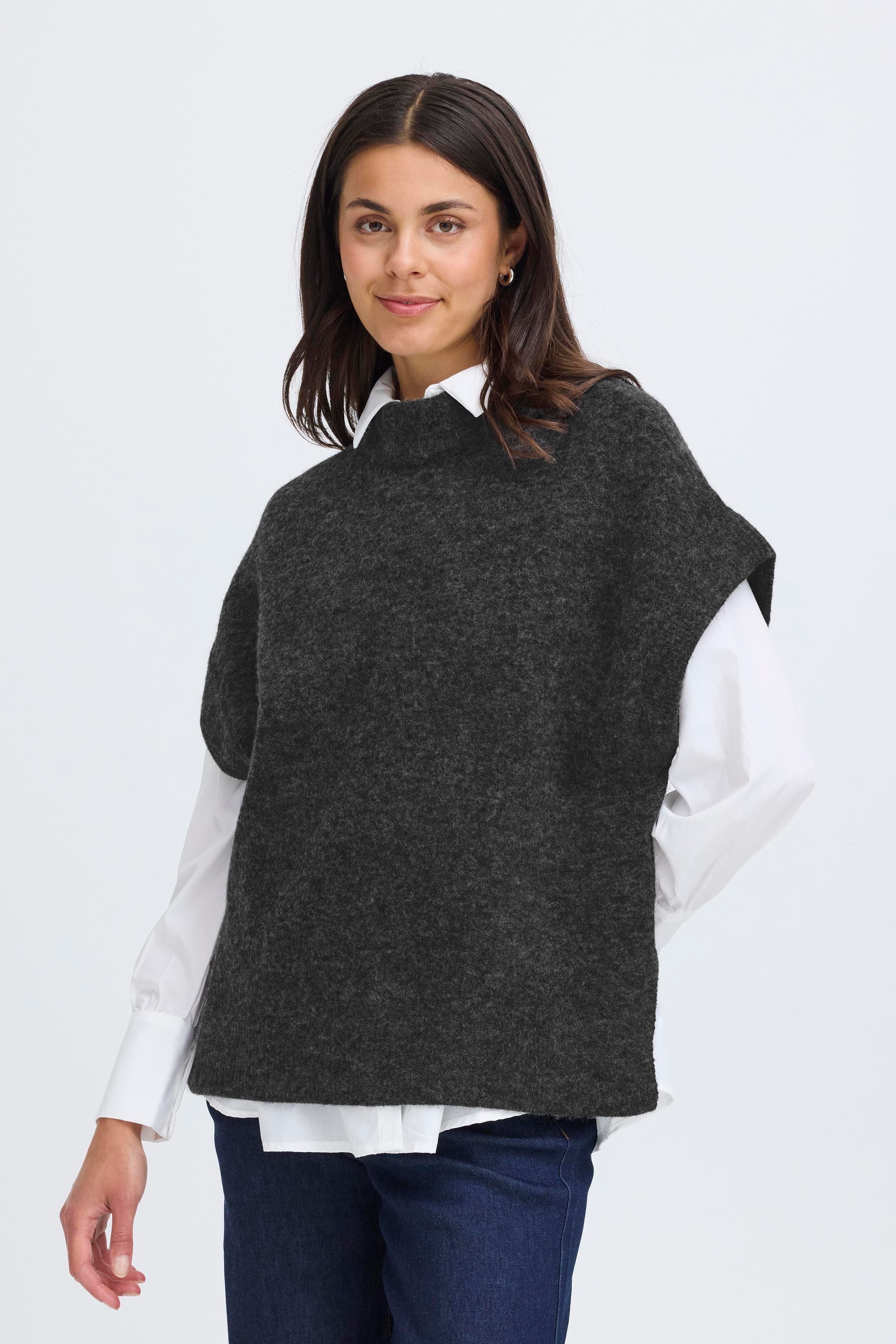 FRSANNY Strik vest LOOKBOOK FRONT 20612836-202490