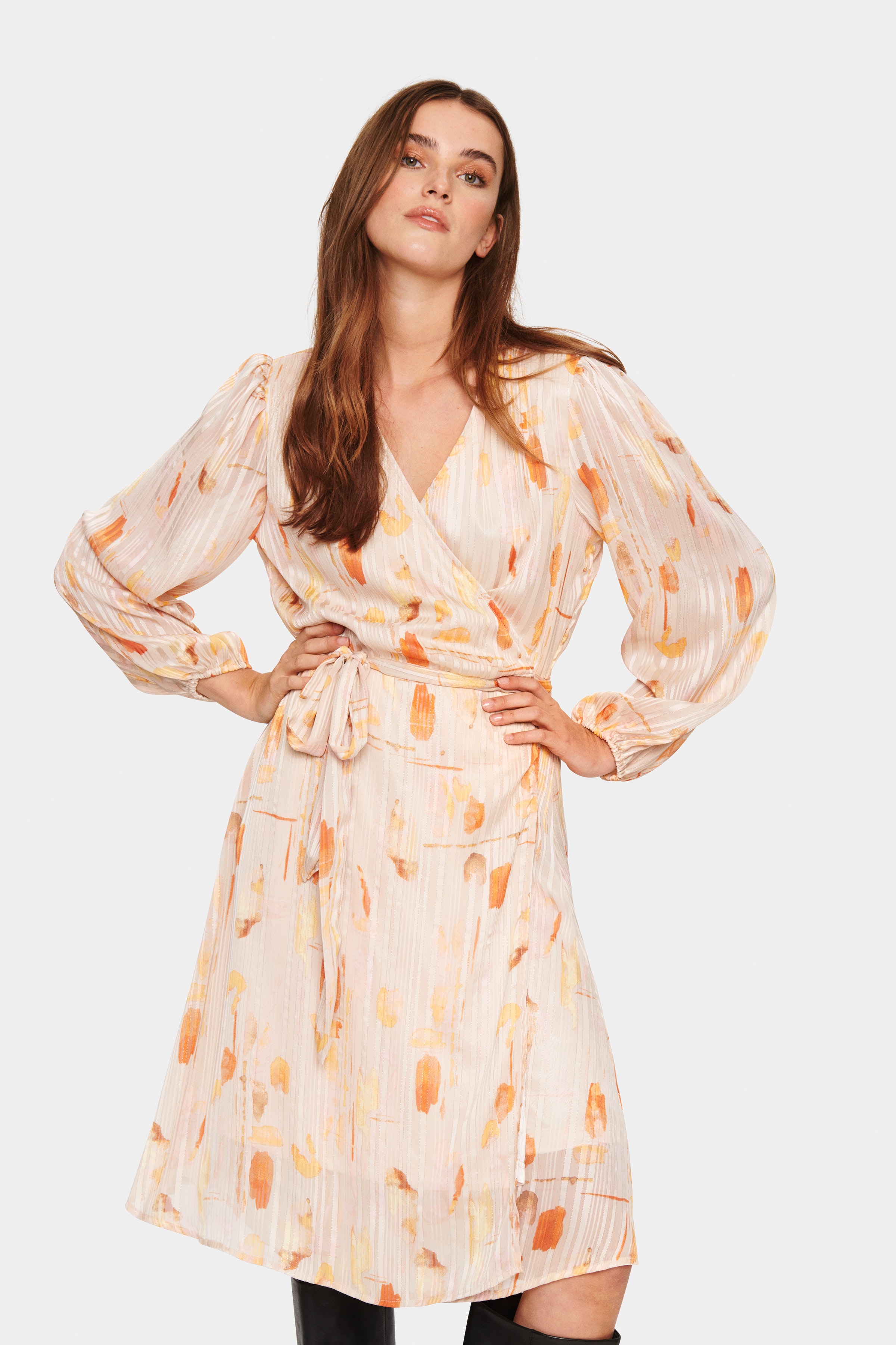 TrinaSZ Kjole LOOKBOOK FRONT 30512437-301912