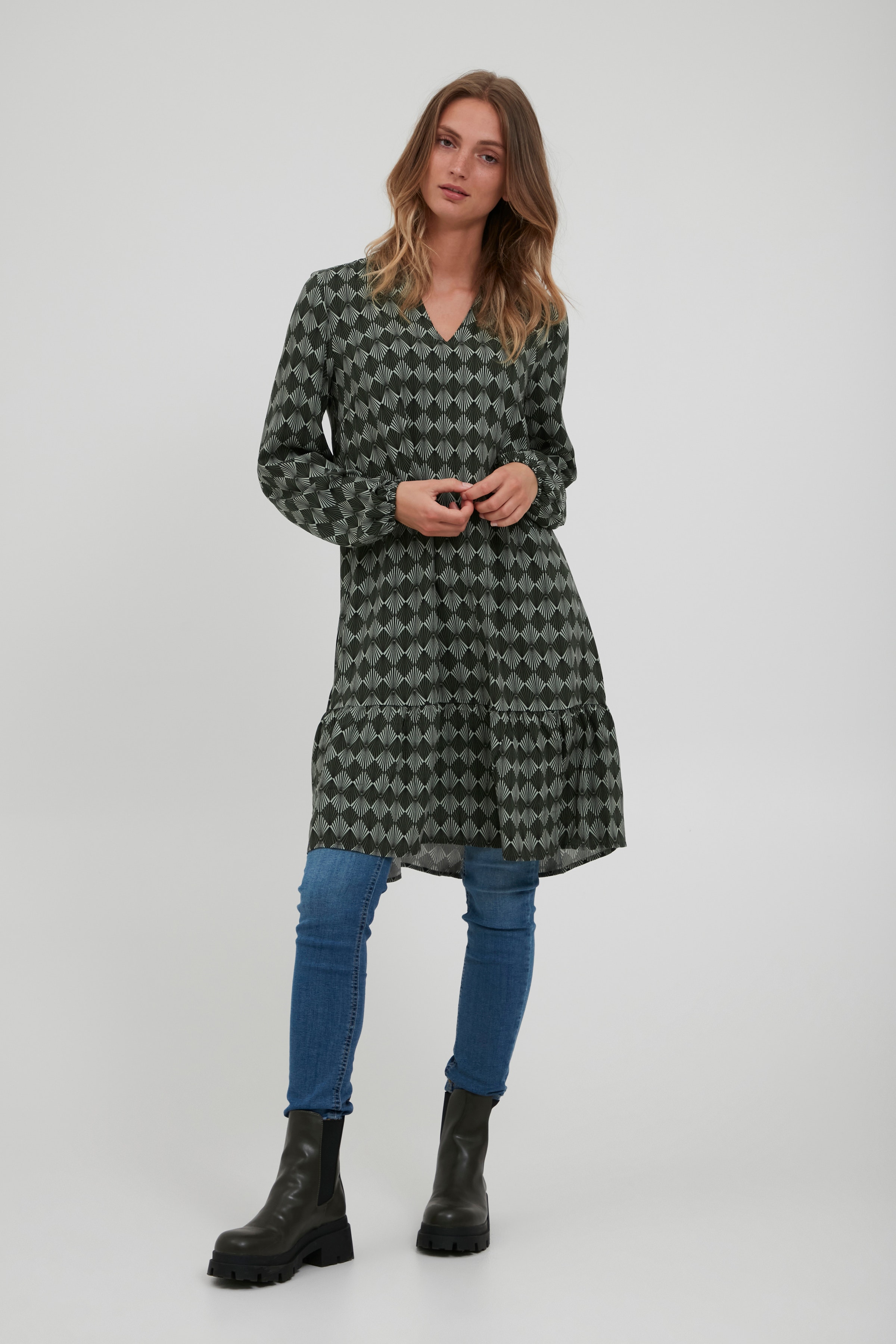 Dress LOOKBOOK FRONT 20810147-200495