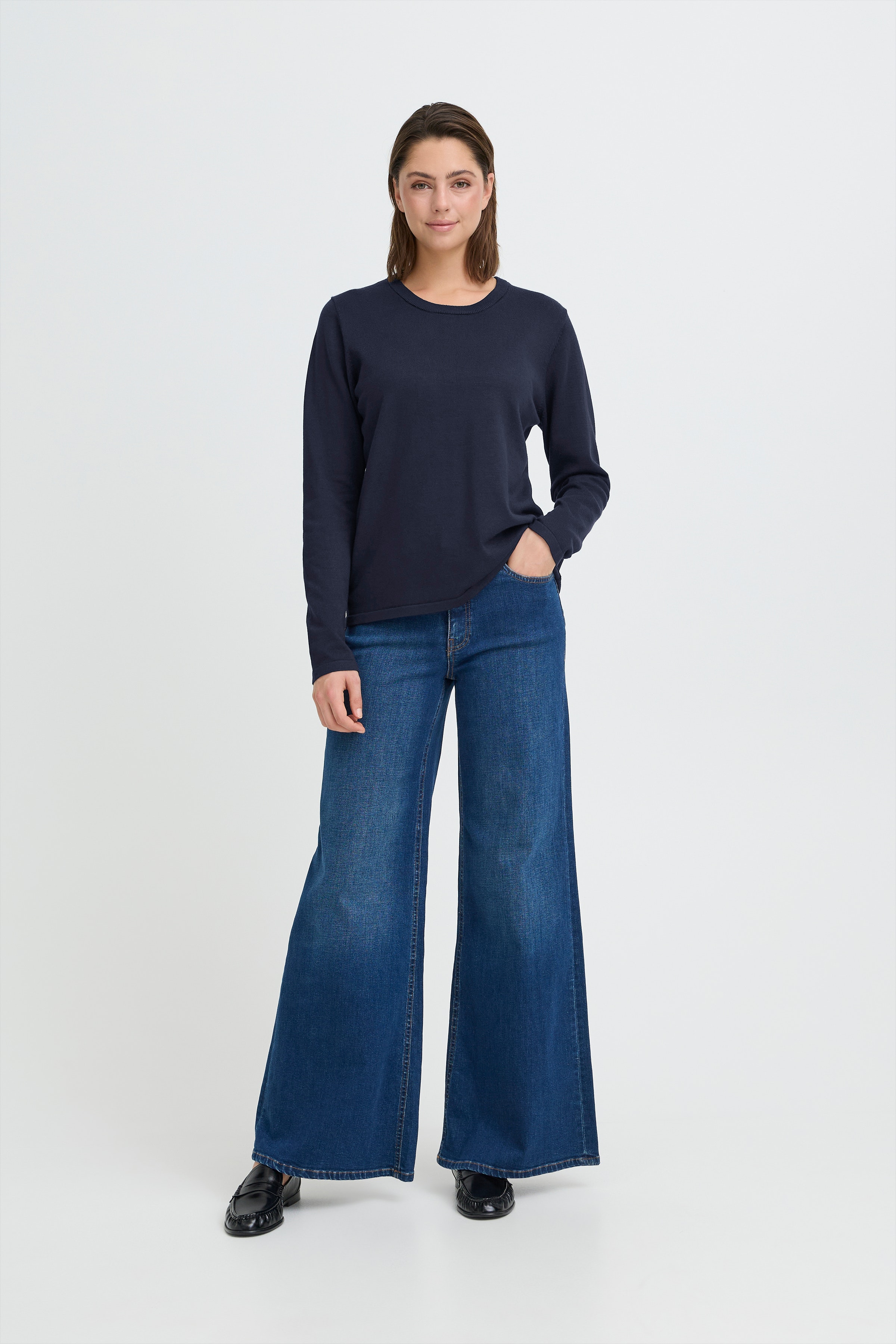 IHLULS O-Neck Pullover LOOKBOOK FRONT 20125814-194010