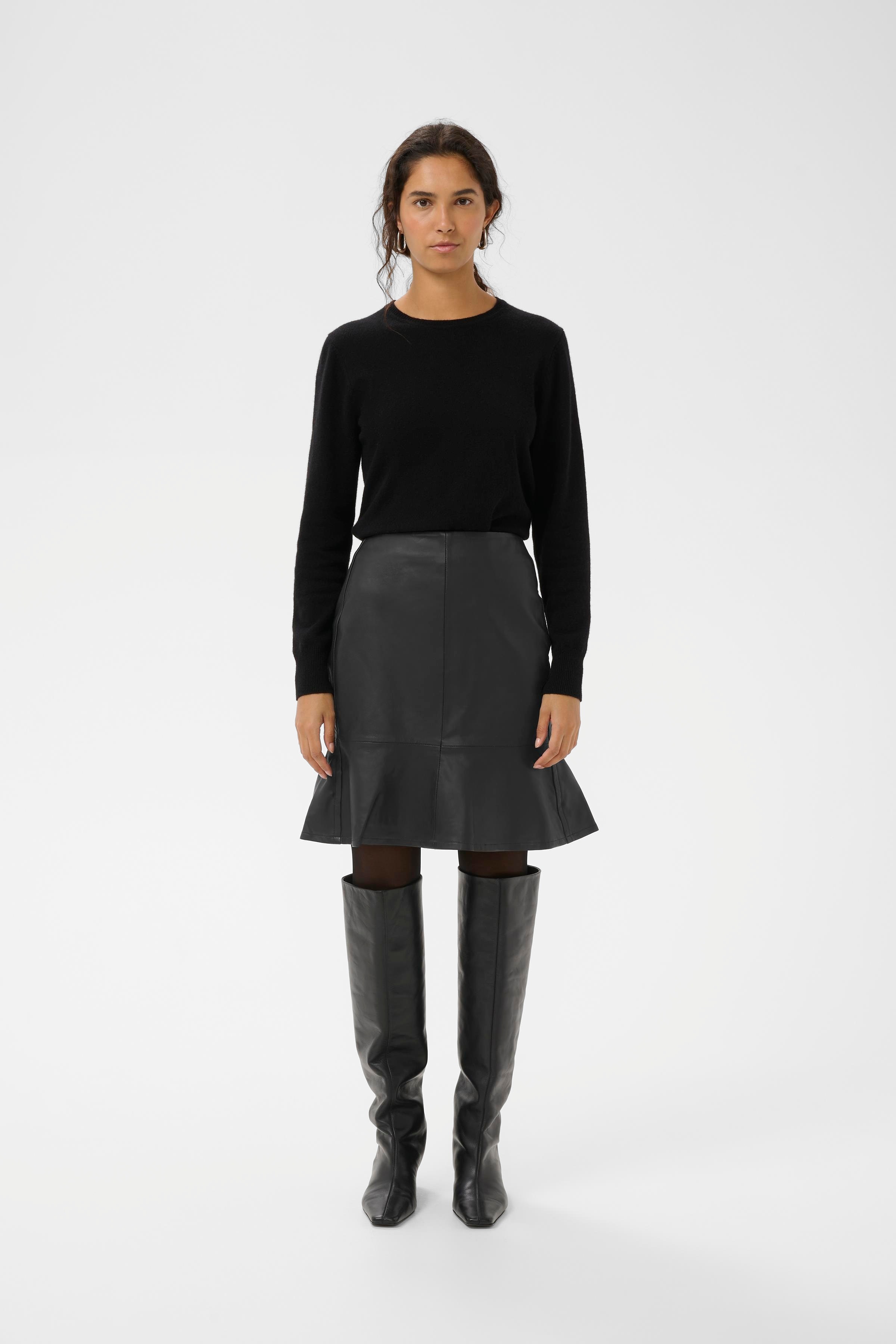 TessiIW Skirt LOOKBOOK FRONT 30109515-194008