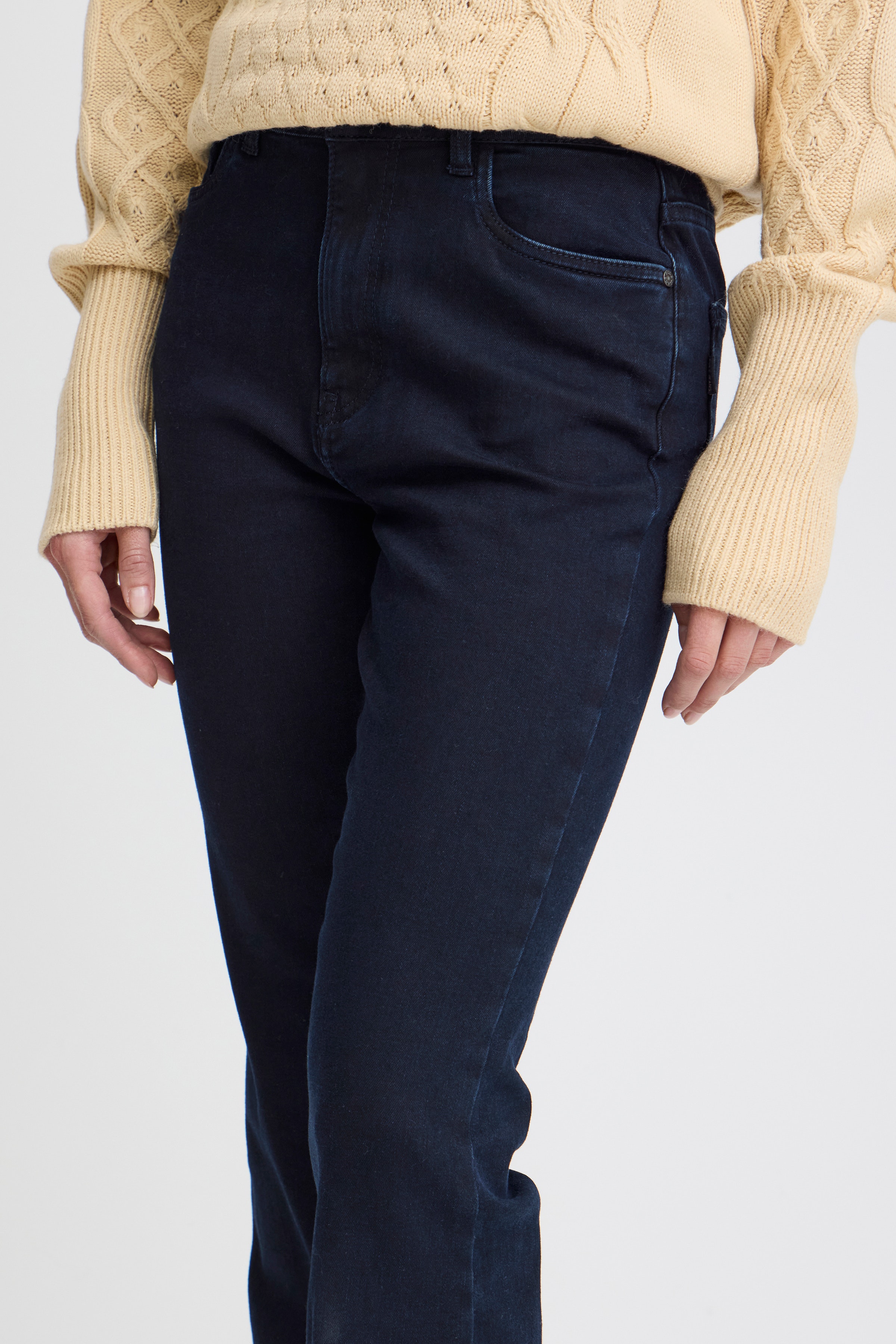 PZBECCA UHW Bootcut Leg LOOKBOOK DETAIL 50207285-201334