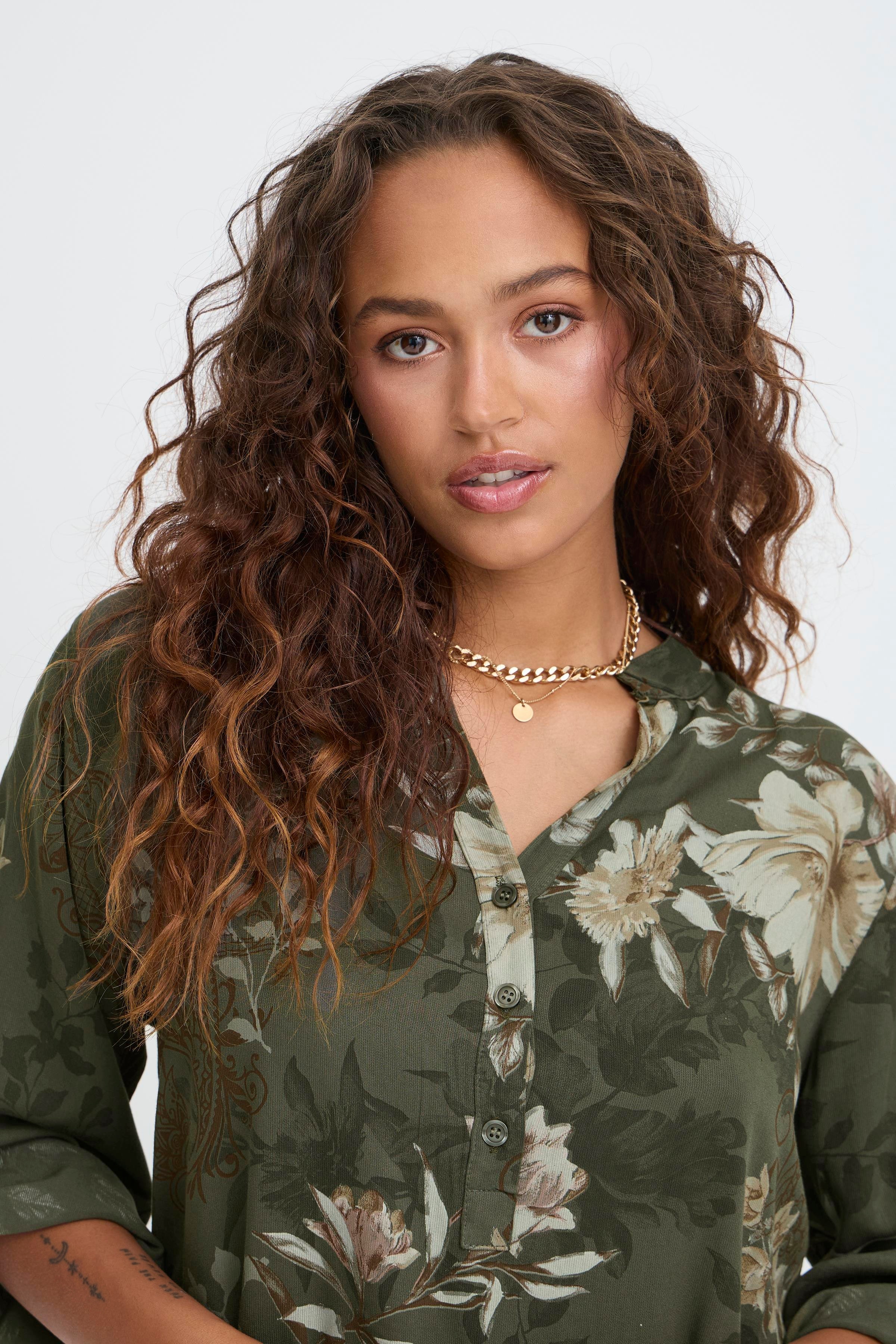 SBWILLOW Bluse LOOKBOOK DETAIL 22101109-180515