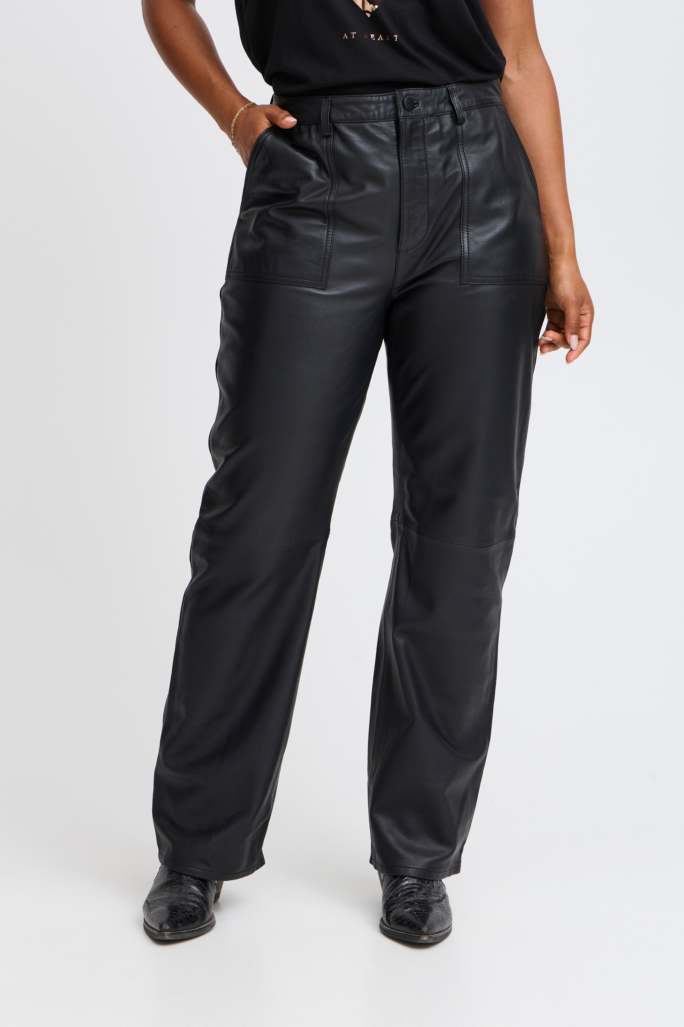 SBCICCARO Trousers LOOKBOOK FRONT 22100773-190303