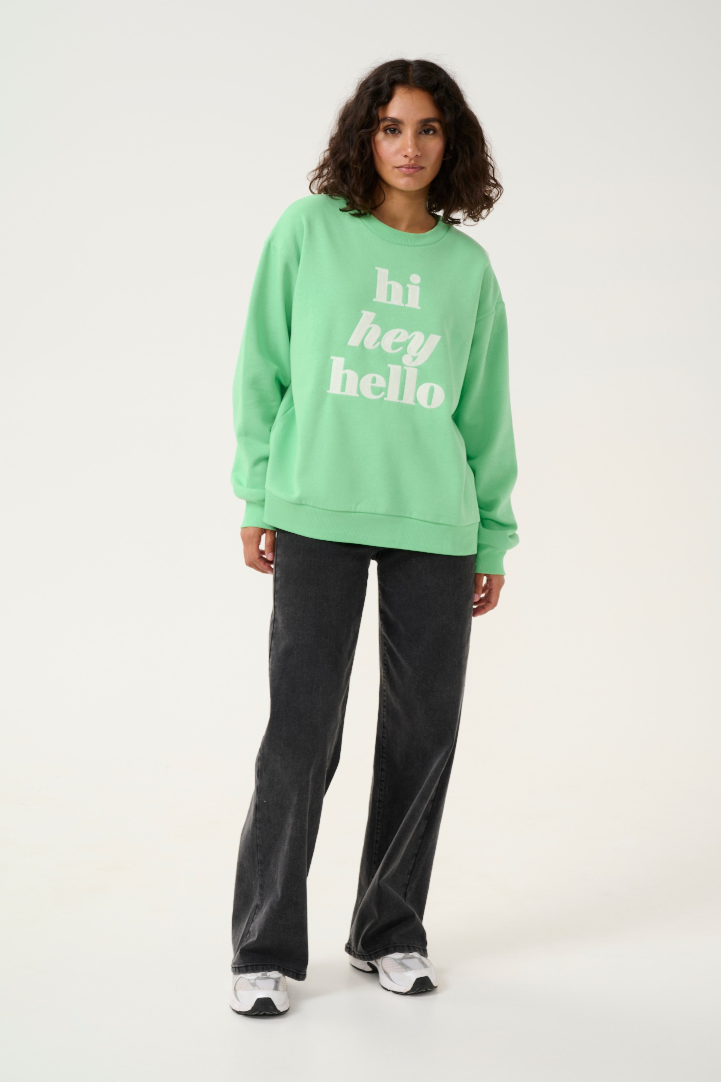 KAellen Sweatshirt LOOKBOOK FRONT 10509447-146340