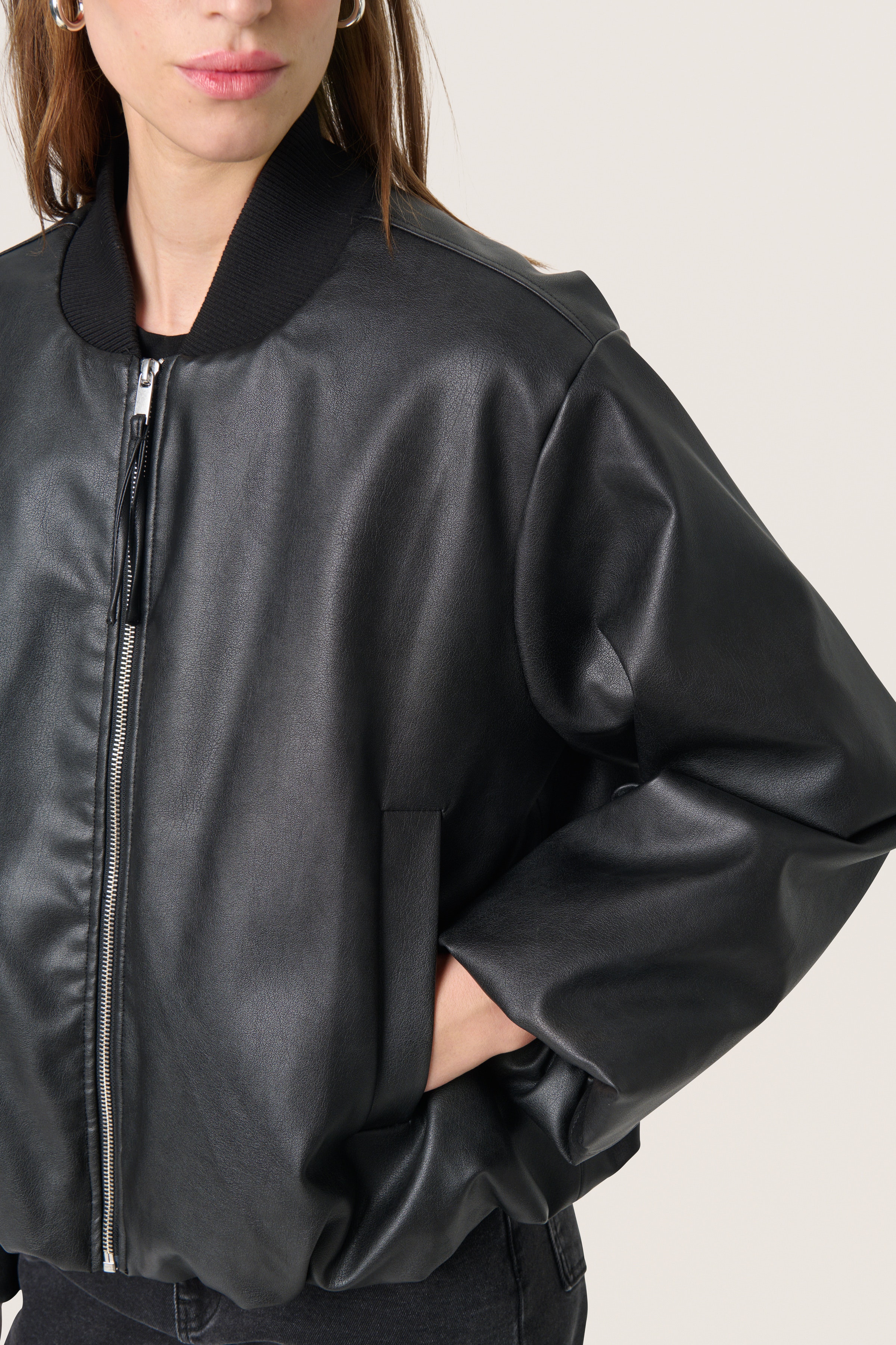 SLTrudea Outerwear LOOKBOOK DETAIL 30408253-194008
