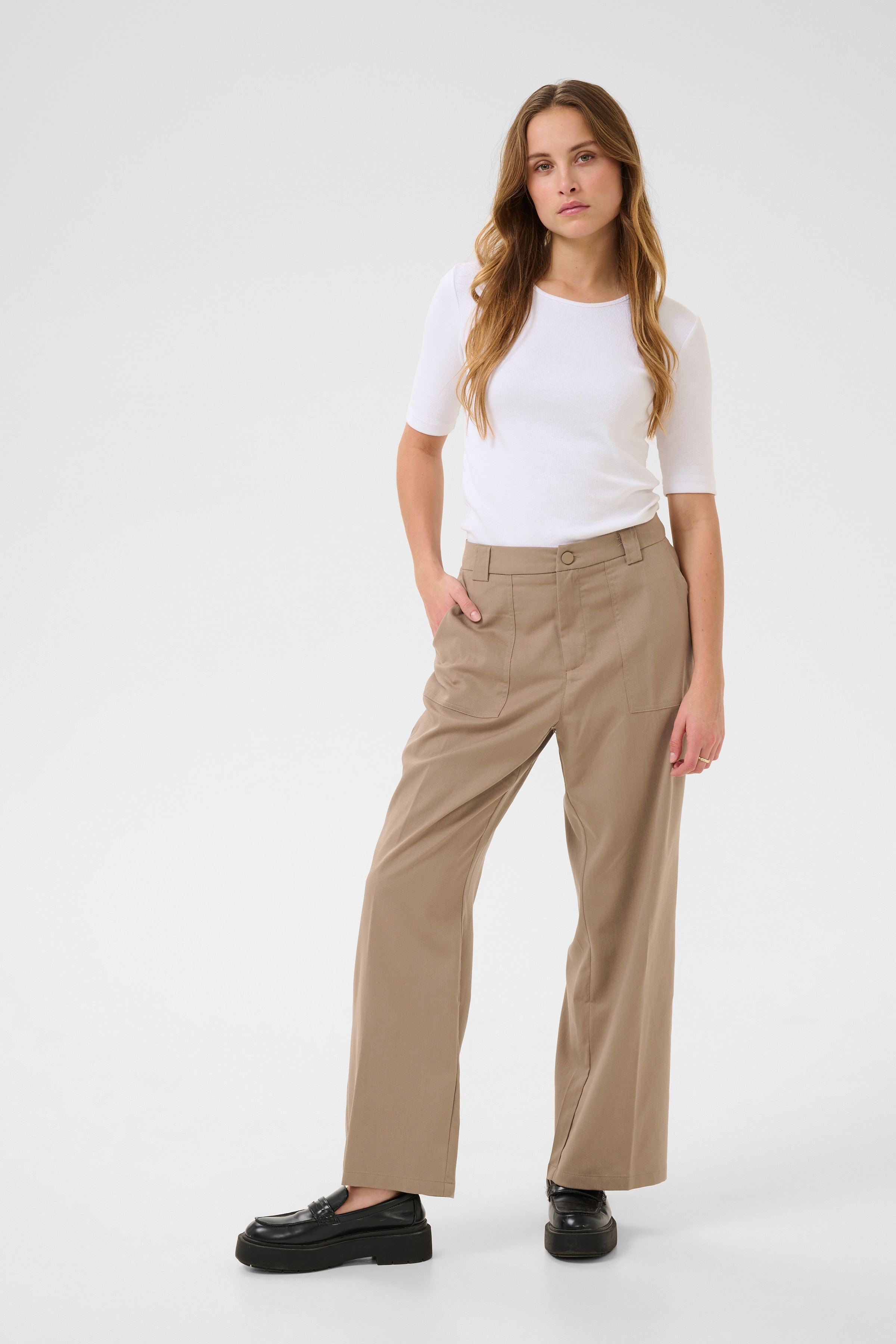 BPamalie Trousers LOOKBOOK FRONT 10590816-171312B