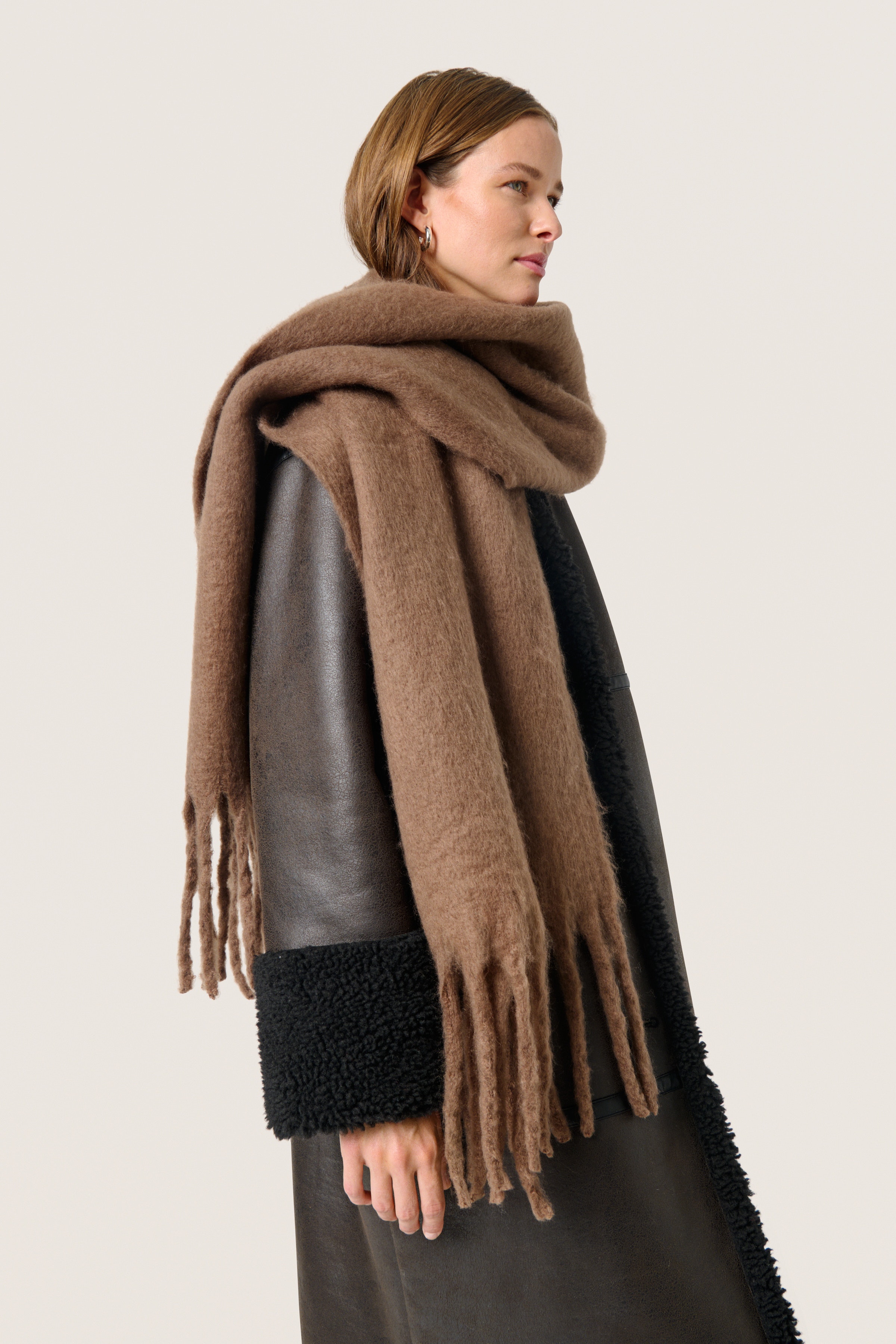 SLHinya Tørklæde LOOKBOOK FRONT 30408340-181307