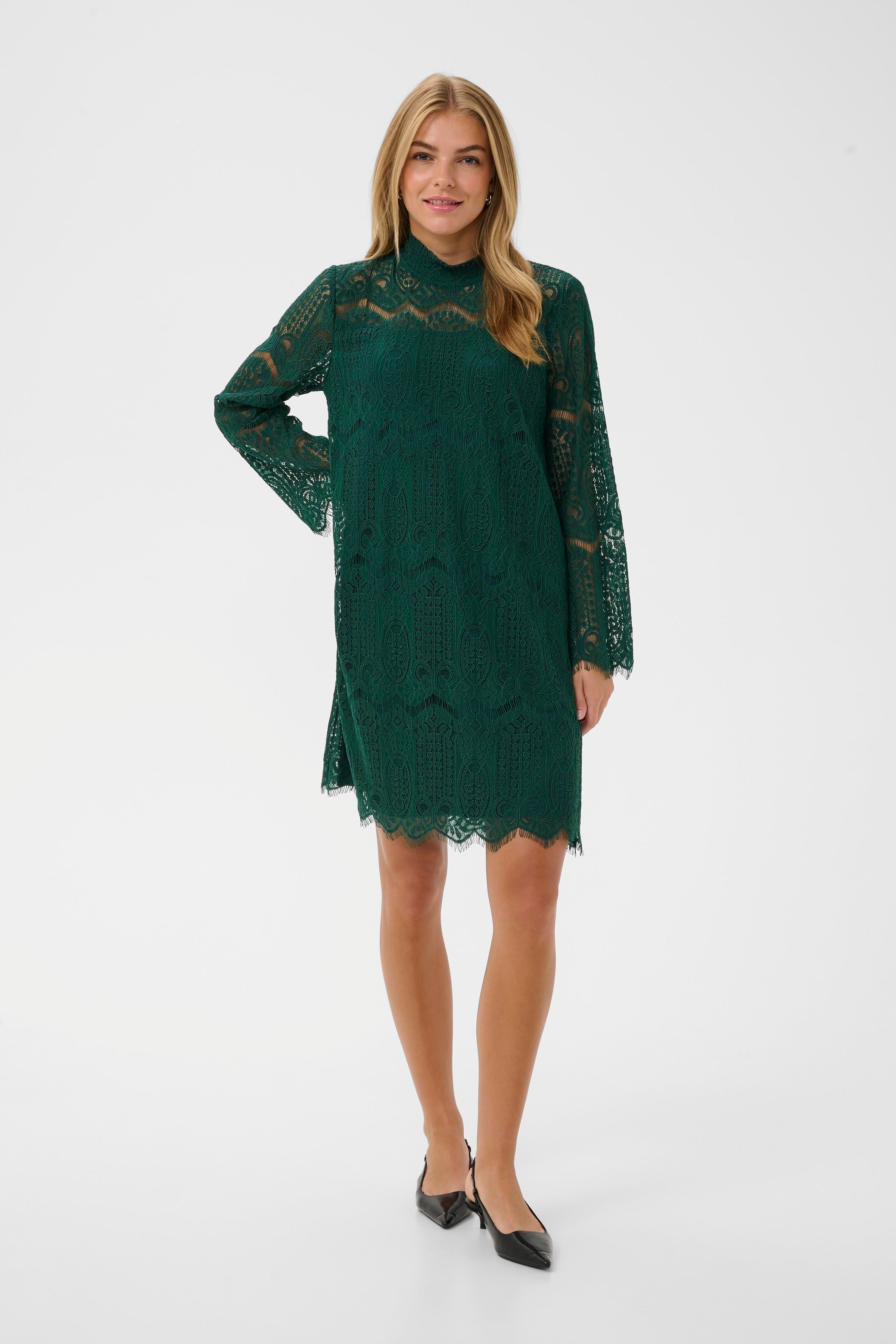 CUima Lace Dress LOOKBOOK FRONT 50111346-195220