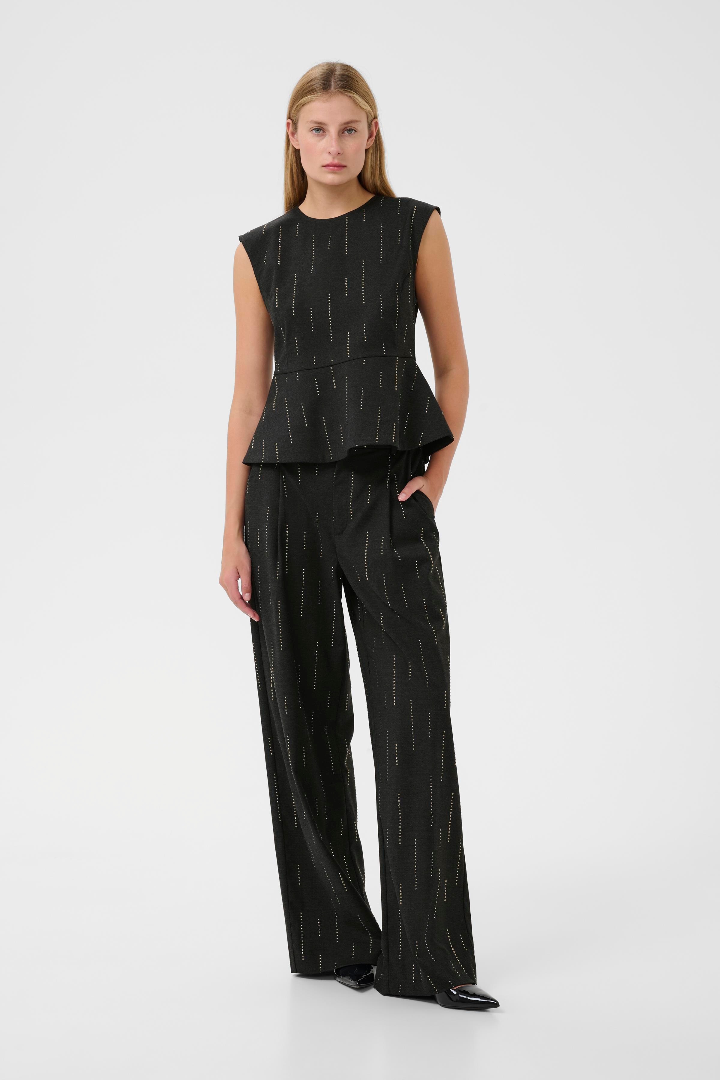 GZadira Blouse LOOKBOOK FRONT 10910709-100494