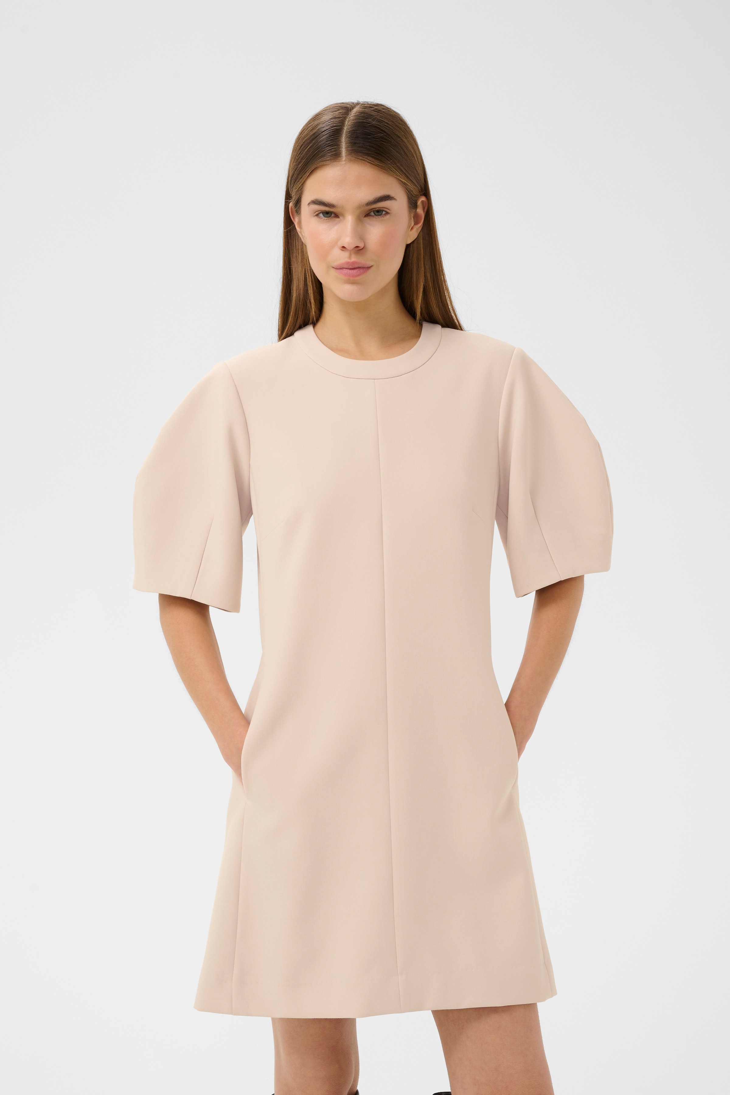 CHAYCEIW Klänning LOOKBOOK FRONT 30112376-130403