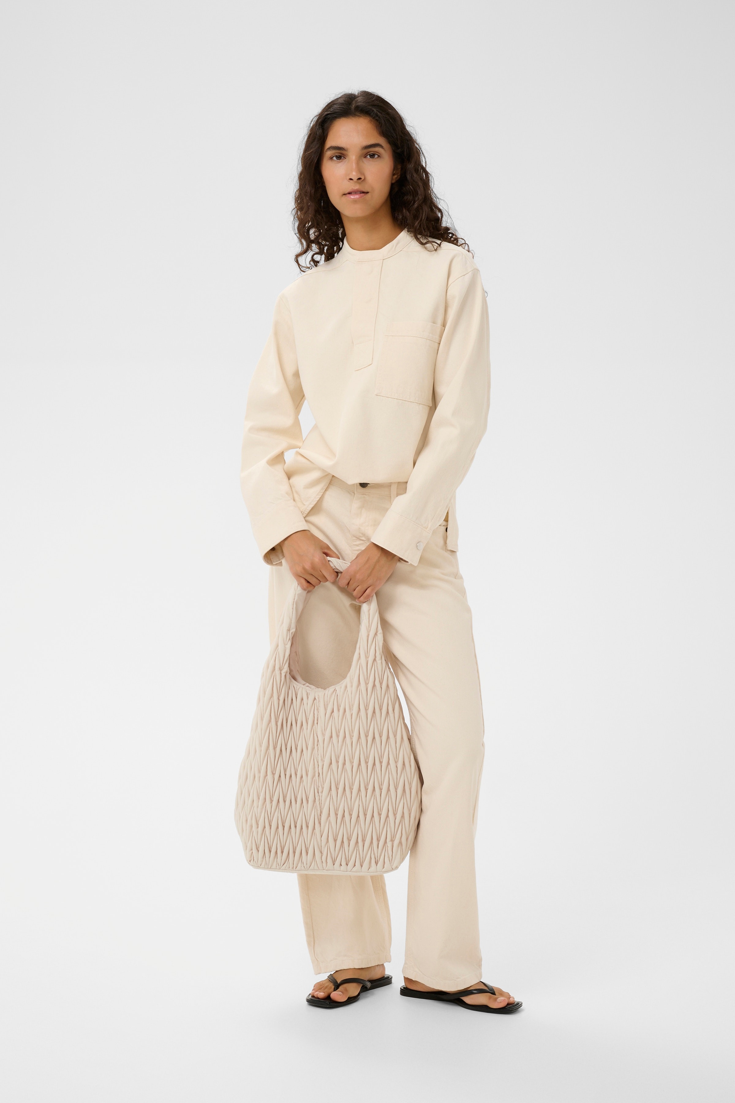 SAMYIW Shopper Bag LOOKBOOK FRONT 30112469-130403