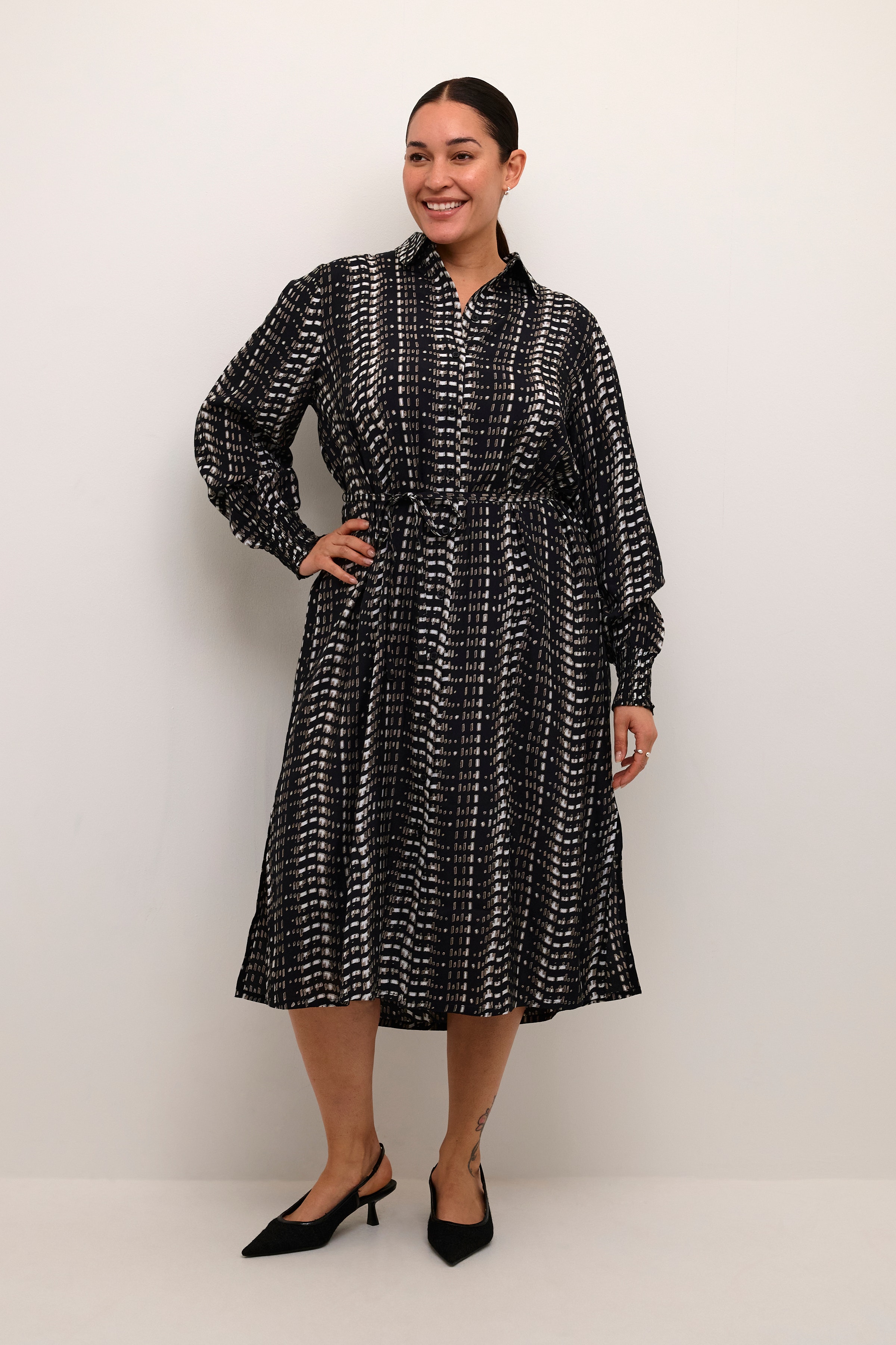 KCalicia Robe LOOKBOOK FRONT 10582847-106972