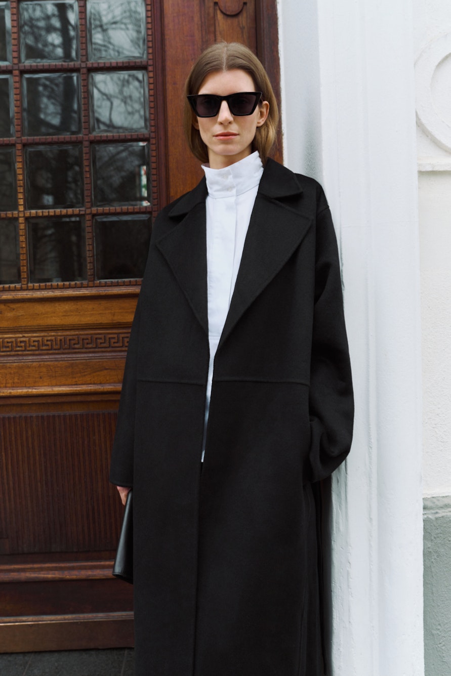 LiuroIW Mantel LOCATION NONE 30108921-194008