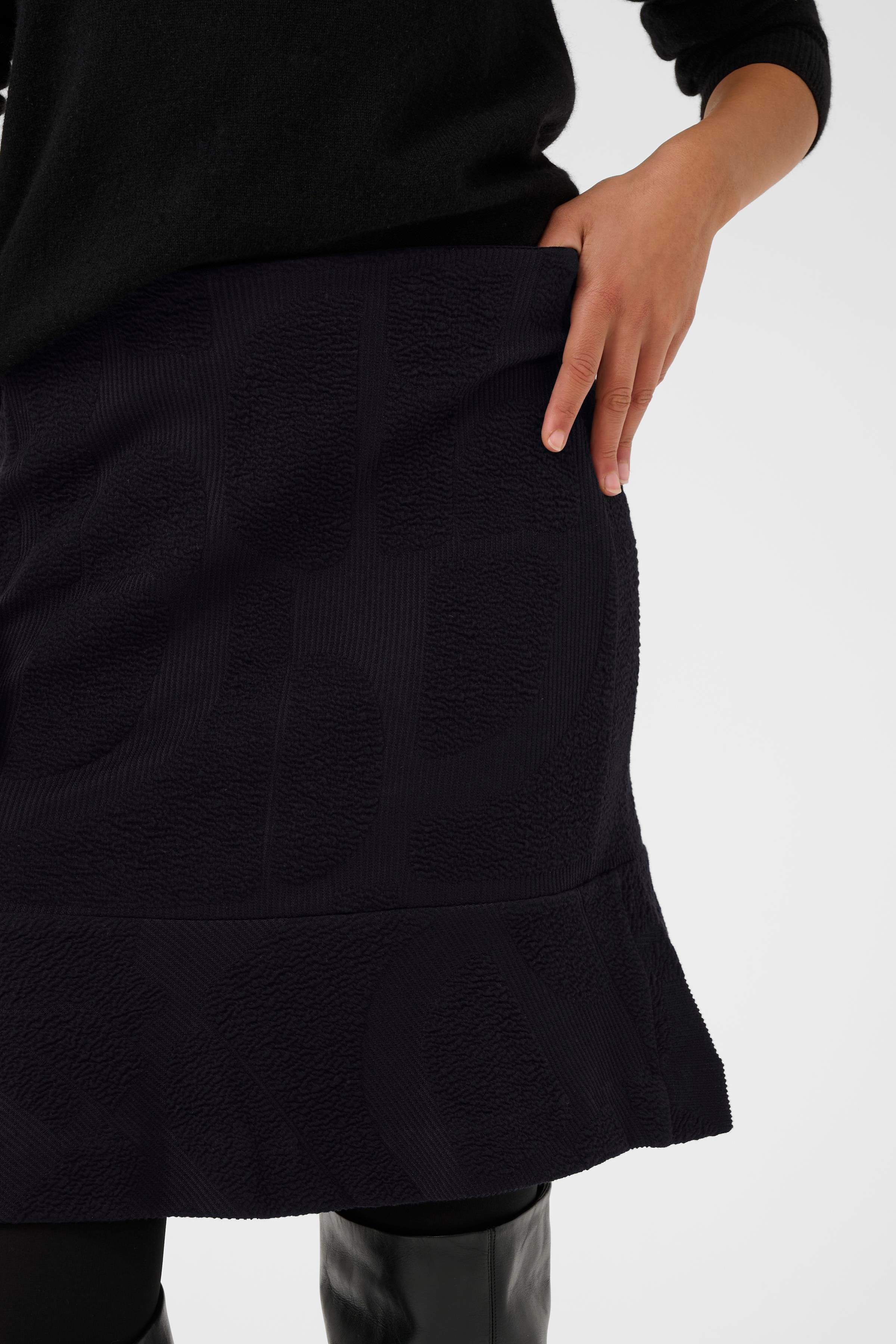 AriaIW Nederdel LOOKBOOK DETAIL 30110215-300005